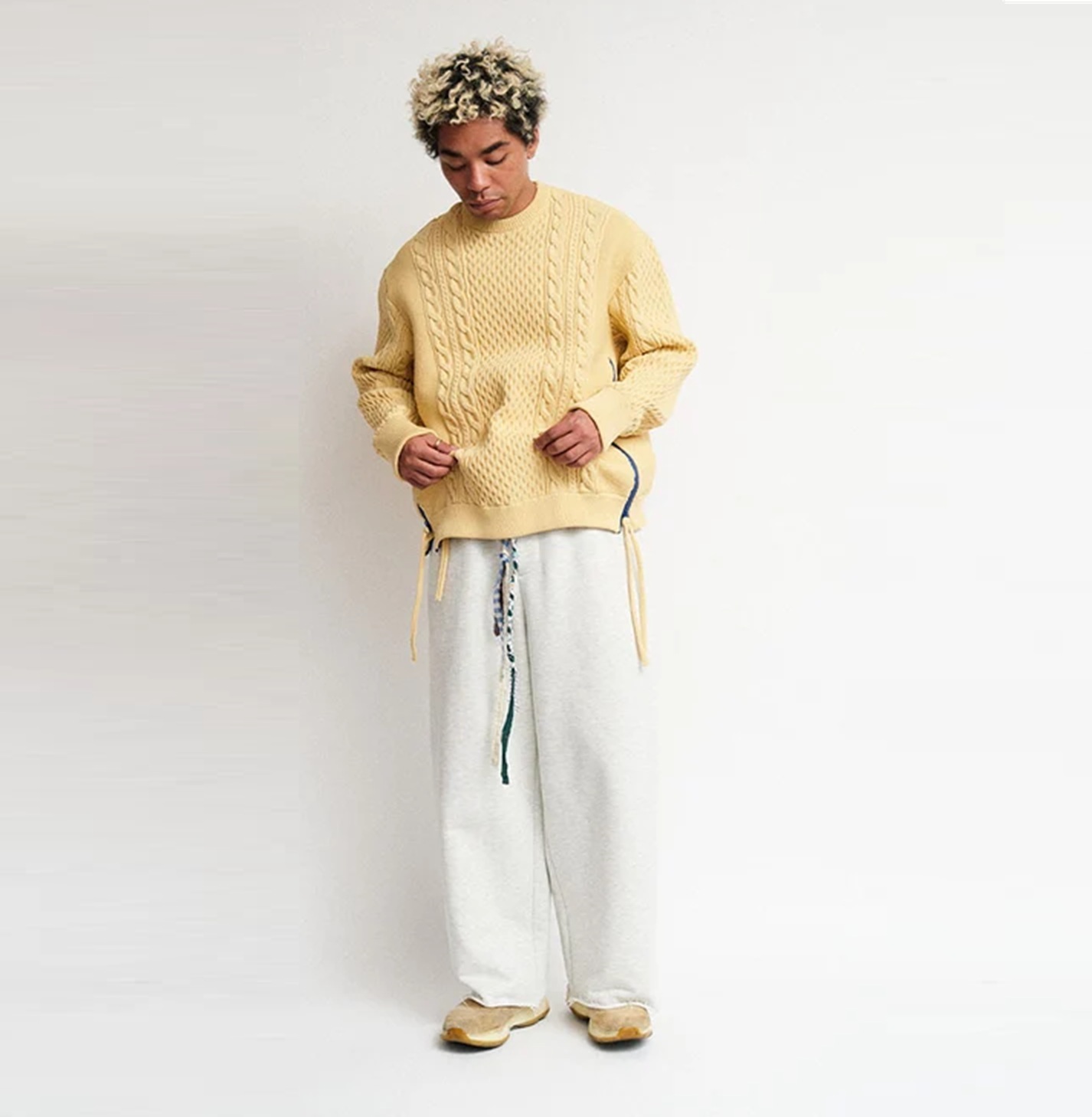 DIGAWEL 2026 A/W SIDE ZIP SWEATER - BEIGE PRE ORDER ITEM (預訂中)