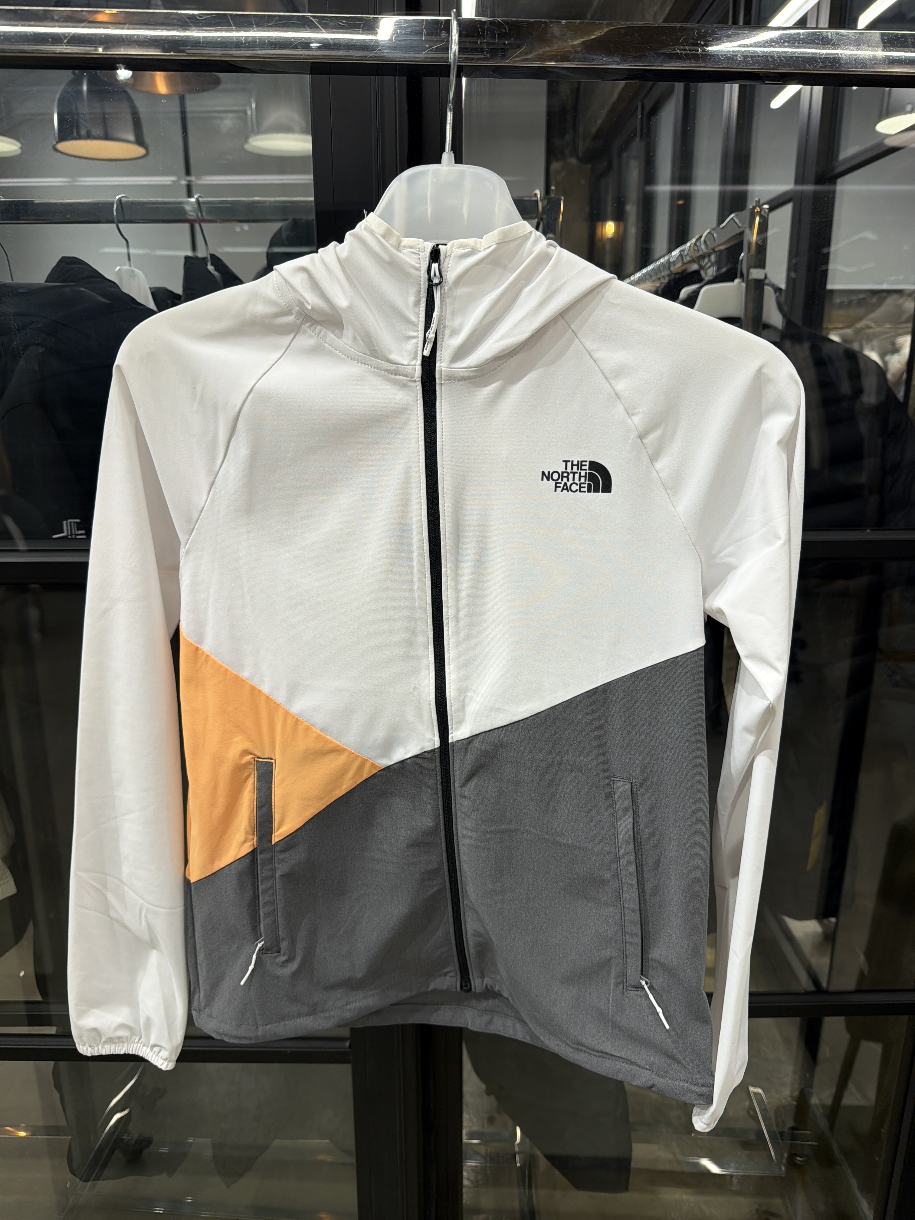 WG96 THE NORTH FACE W'S TNF LIGHT JKT 外套 -白色 (WHT) (NJ3LM40B)