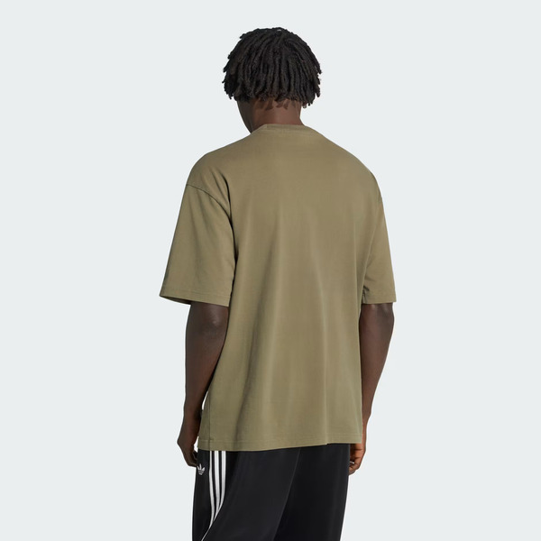 Adidas 愛迪達 Elevated Gfx Te KW4406 男 T恤 運動上衣 休閒短袖 橄欖綠