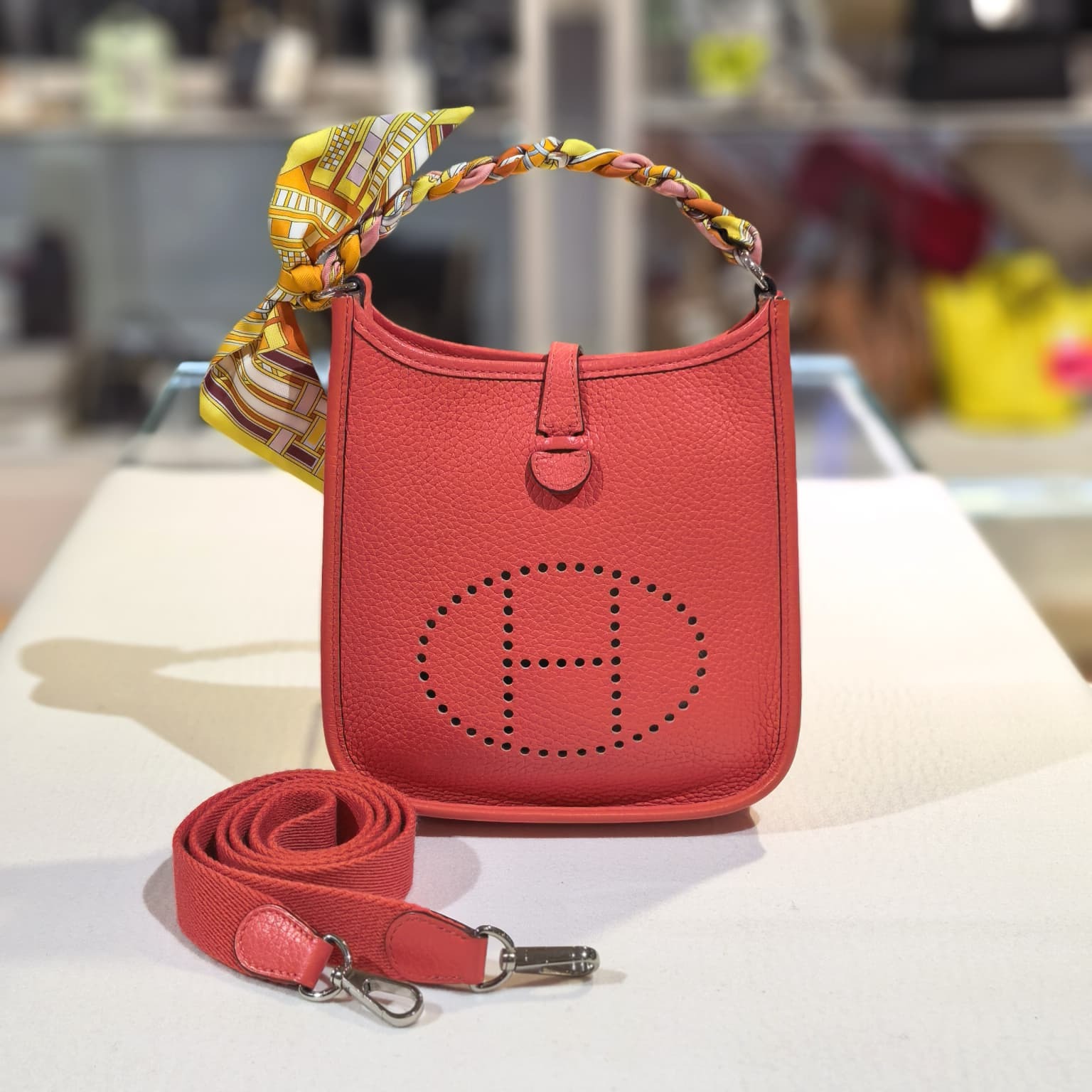 98%NEW二手HERMES MINI EVELYNE, 德州粉TC皮/銀扣, Rose Tyrien E5, #E16 #香榭站正品