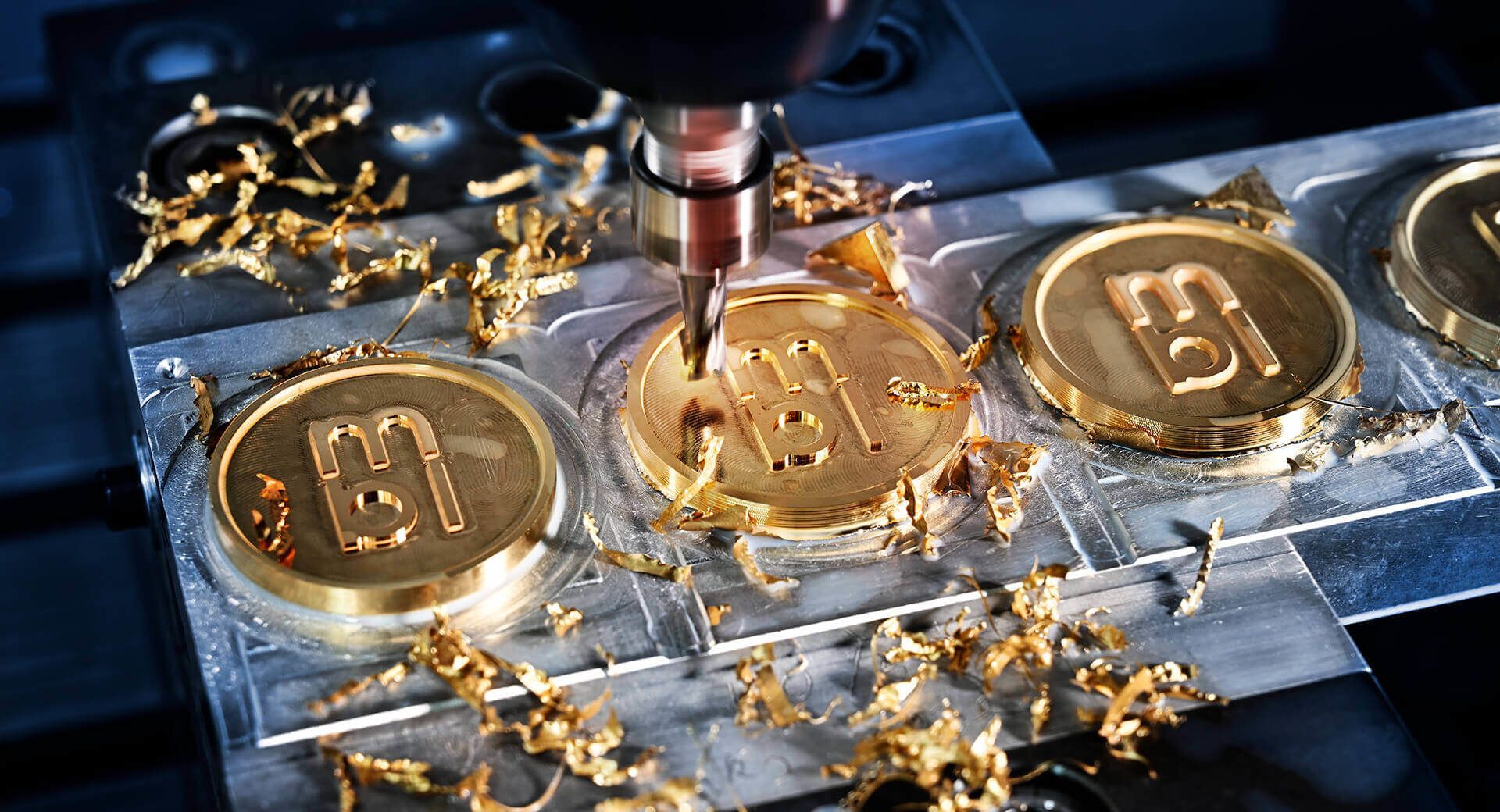 MBL 廠房 CNC 精密加工金色標誌