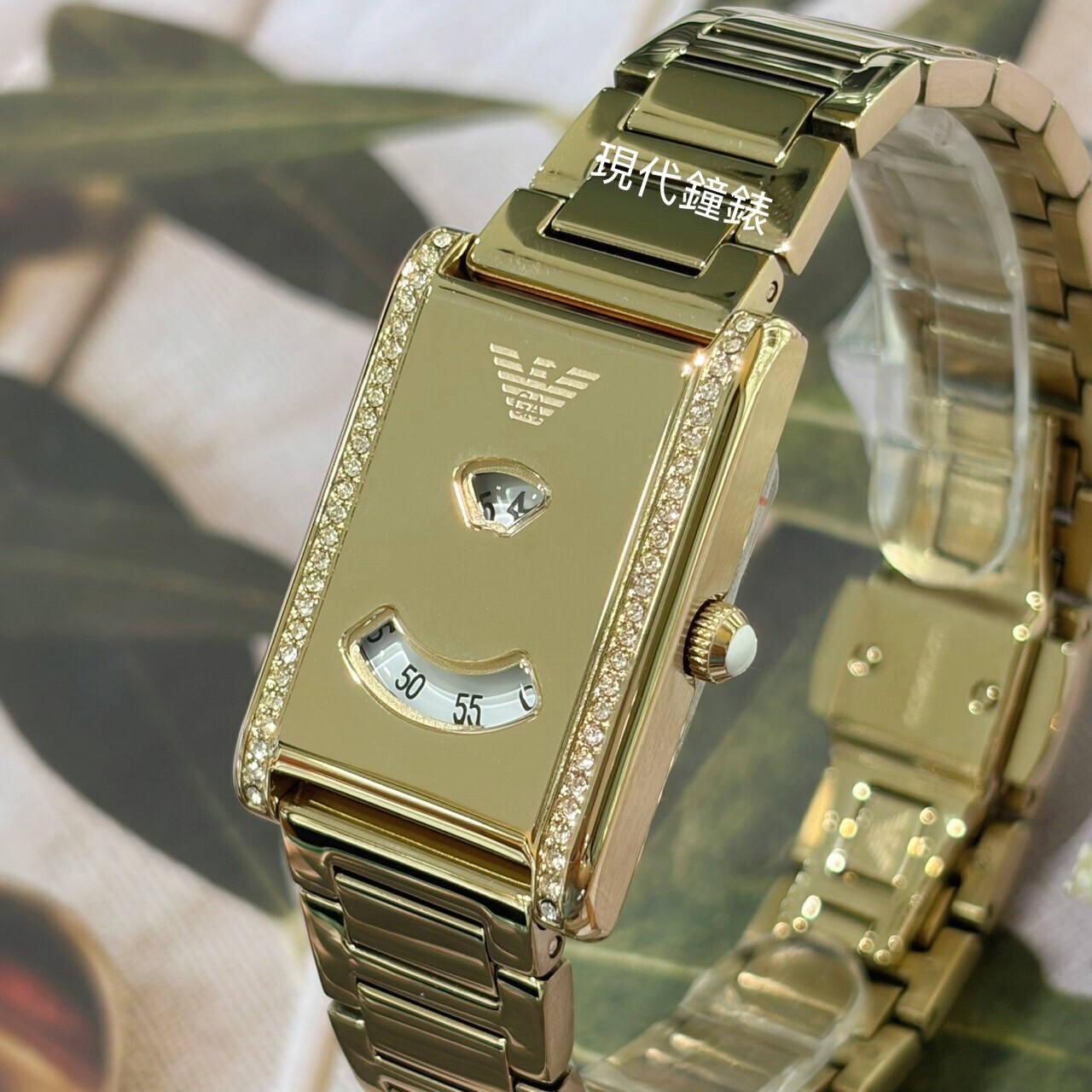 【EMPORIO ARMANI 亞曼尼】阿曼尼 方型鑽簡約視窗金錶AR11812 22mm 現代鐘錶