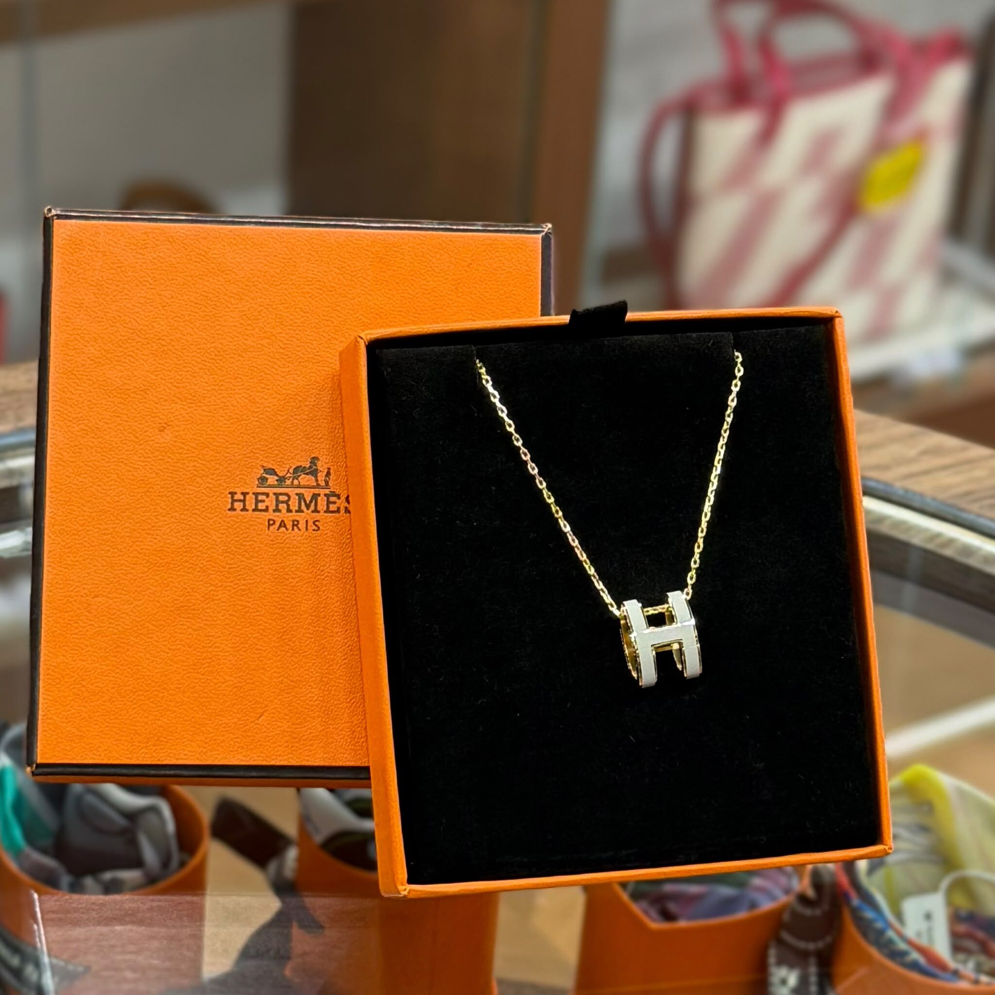 全新閑置品 HERMES NECKLACE 大POP H 奶茶x金 #愛馬仕項鏈