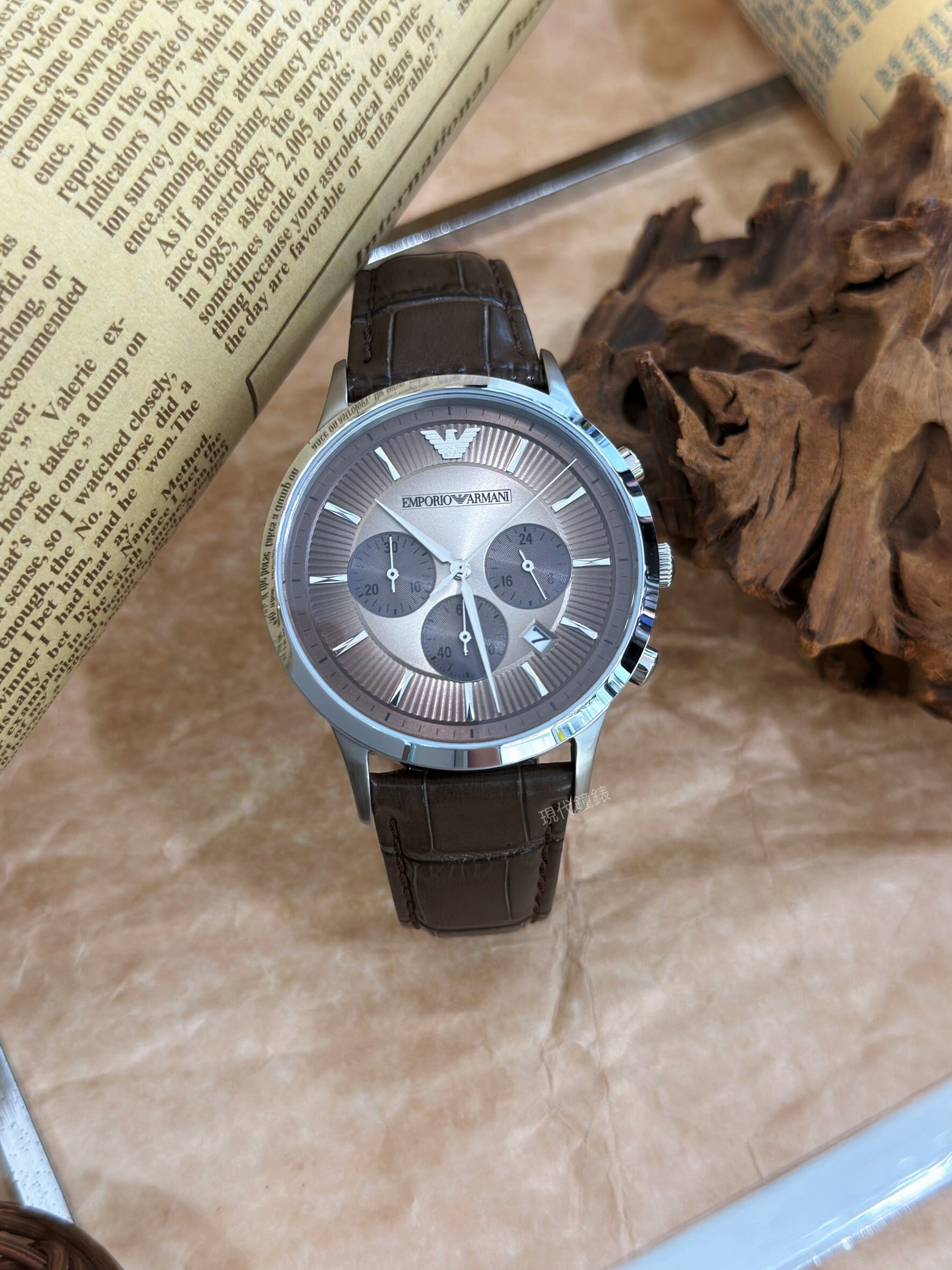 【EMPORIO ARMANI 亞曼尼】都會紳士經典男腕錶AR11821 43mm 現代鐘錶