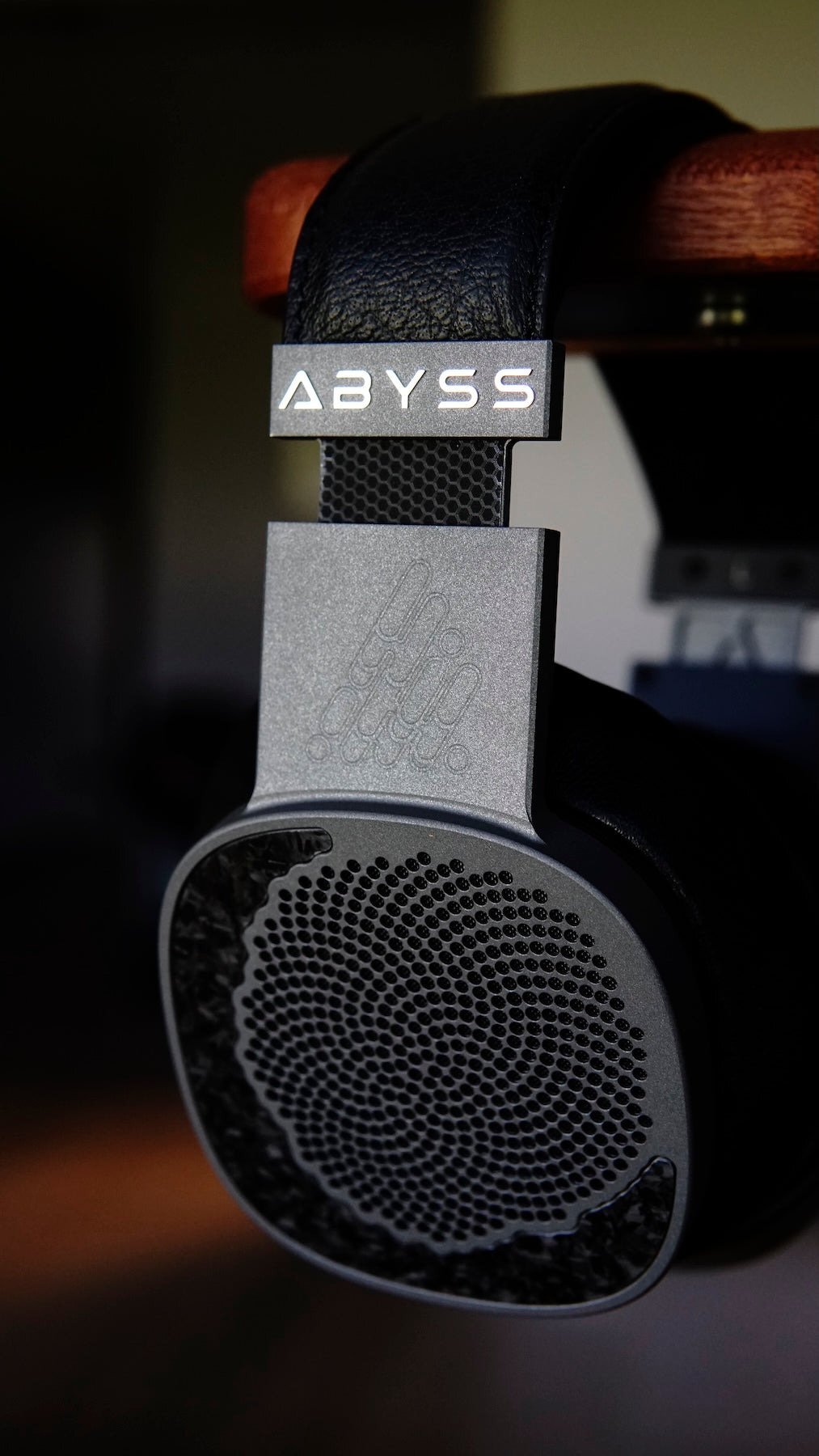 ABYSS Diana MRx 鍛造碳纖