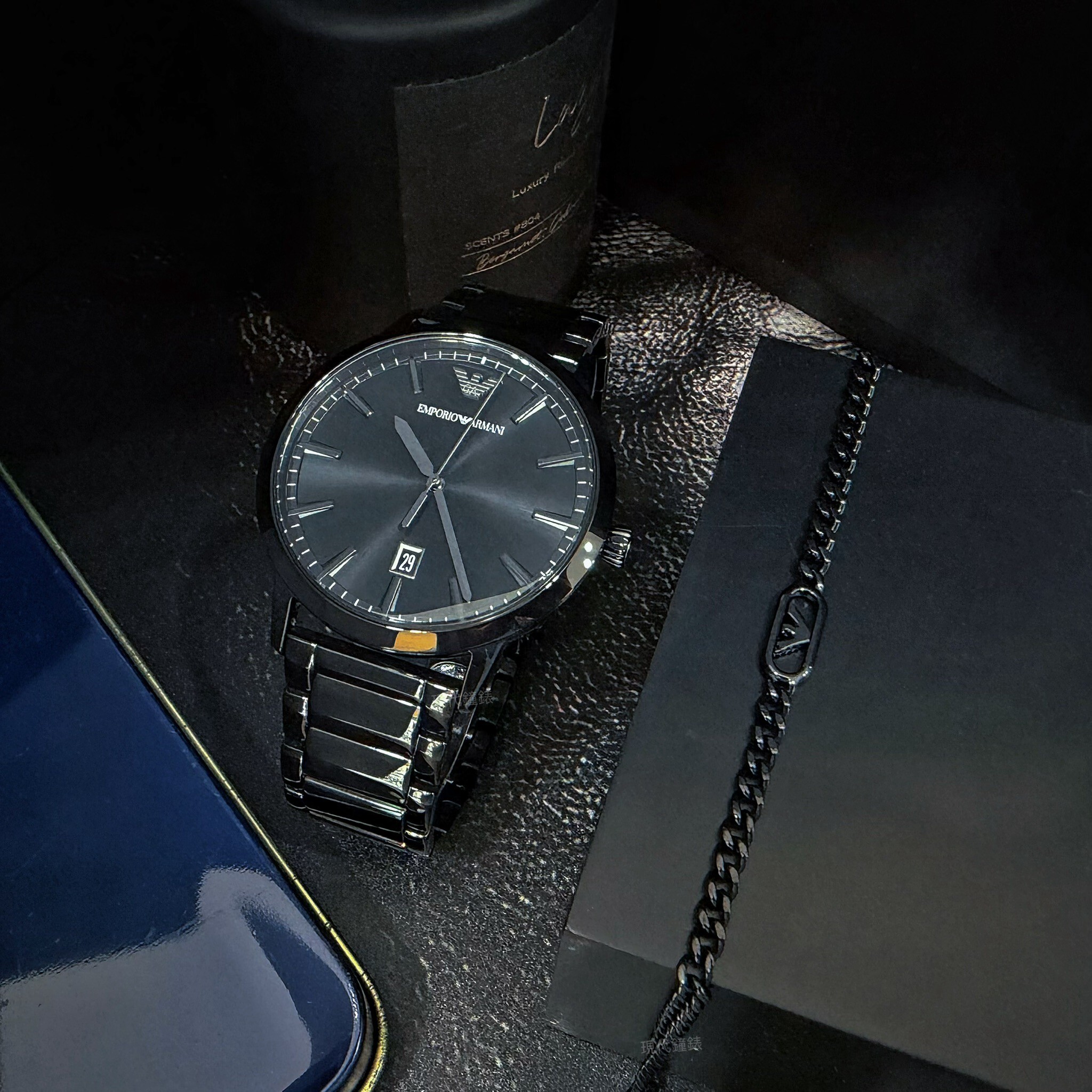 【EMPORIO ARMANI 亞曼尼】MARIO 質感爵士黑男腕錶手鍊套組 AR80089SET 43mm 現代鐘錶