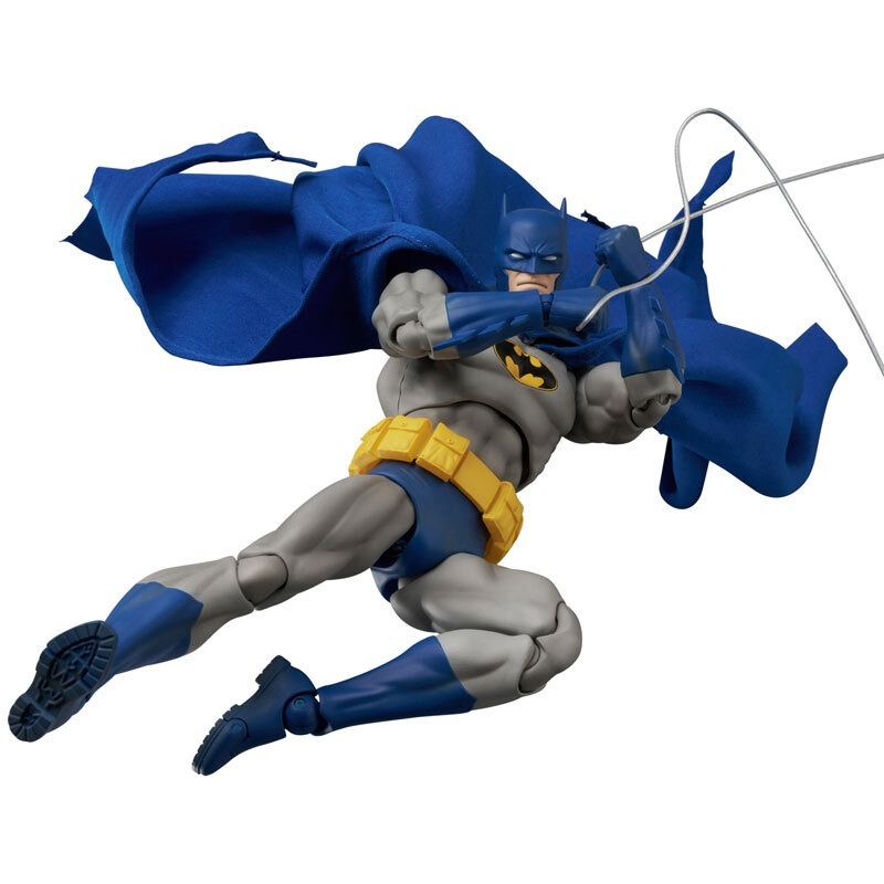 (預訂) MEDICOM TOY -MAFEX BATMAN RECOLLECTION Blue Ver