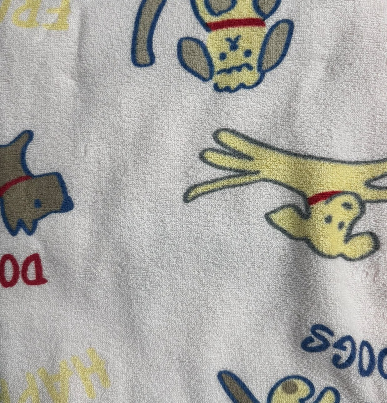 【Nishimatsuya】Happy Dogs Soft Twist Cotton Kids Towel