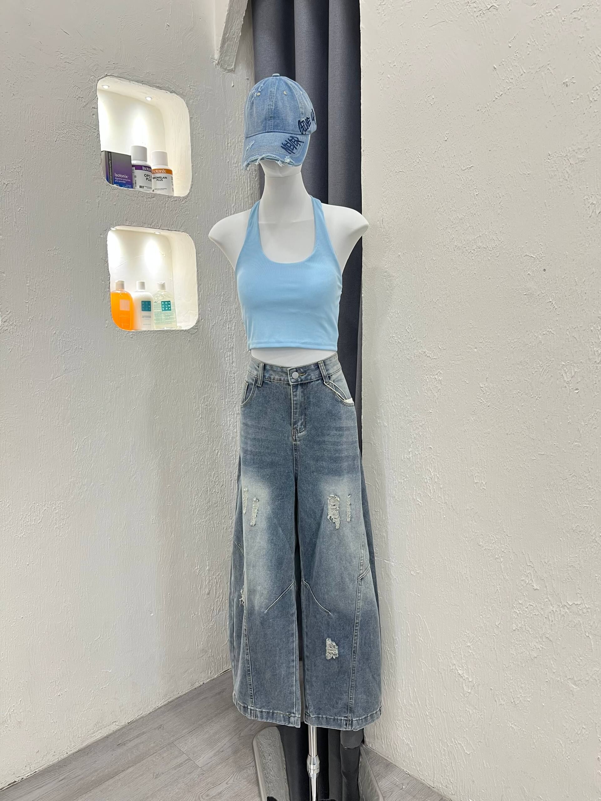 Halter Neck Crop