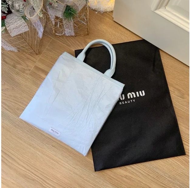 Miu Miu Beauty Baby Blue 香水贈品 Tote #現貨