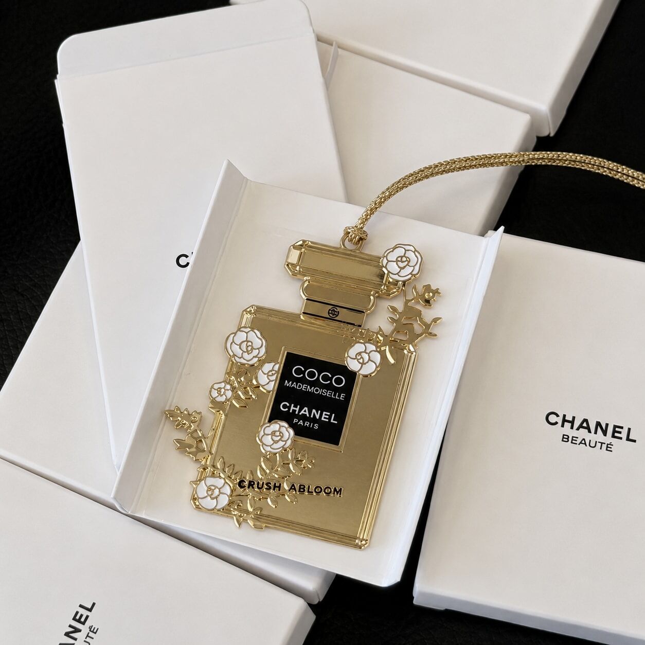 Chanel Beauty COCO MADEMOISELLE 香水瓶造型贈品金屬吊飾