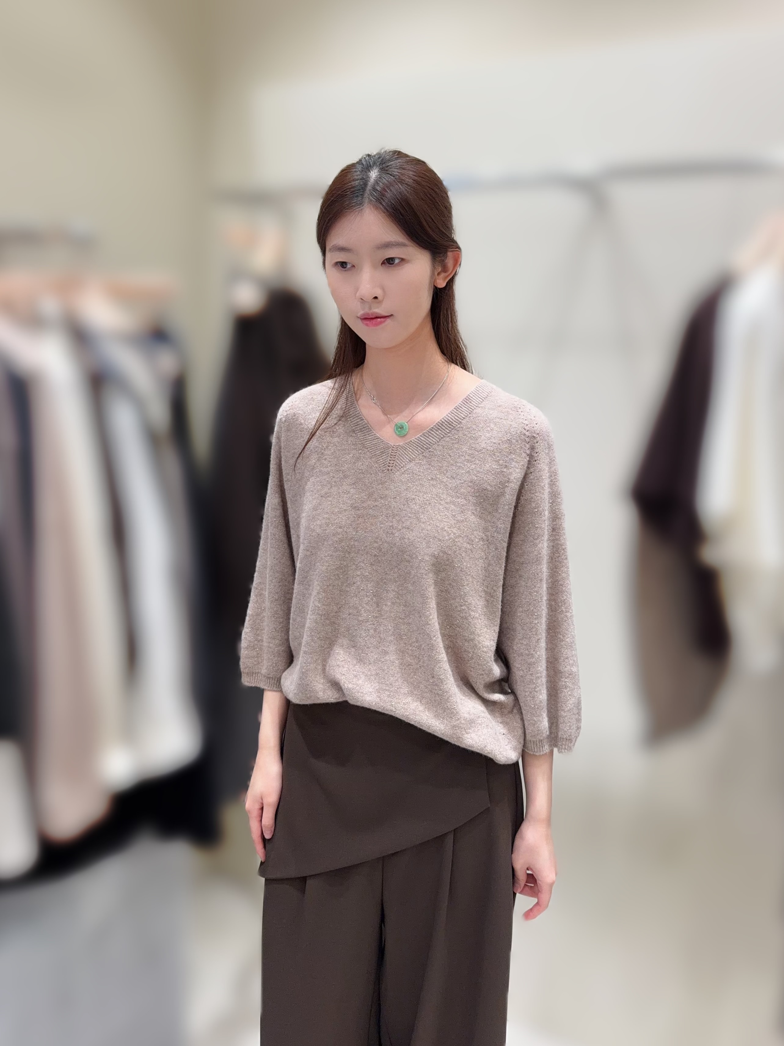 AG46 40%羊毛 胸41-46 長25 $509