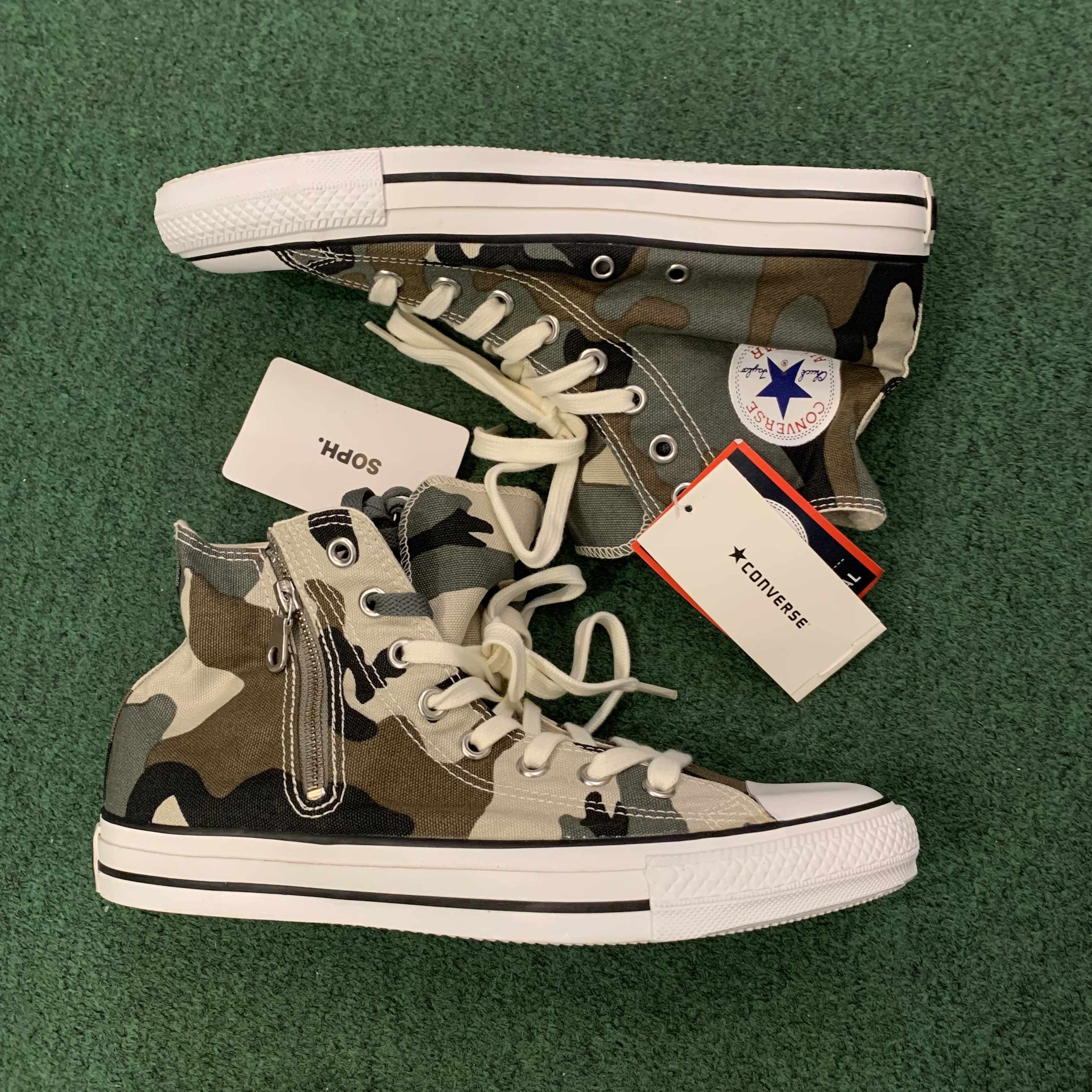 HB SHOP DISPLAY SALE: SOPHNET x COMVERSE ZIP HI CAMO SHOES *NO BOX - SIZE 8 IN STOCK NOW (現貨發售中)