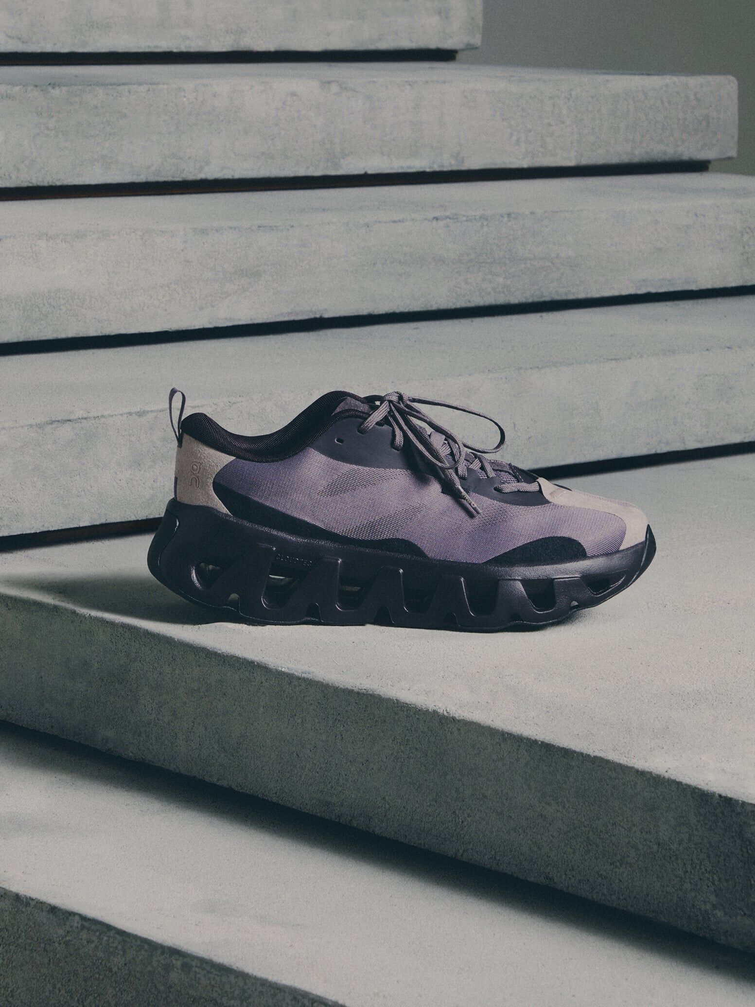 KITH X ON RUNNING K-TECH 1 SHARK OX 聯名款 昂跑 紫色 男鞋 女鞋 3MG10776093