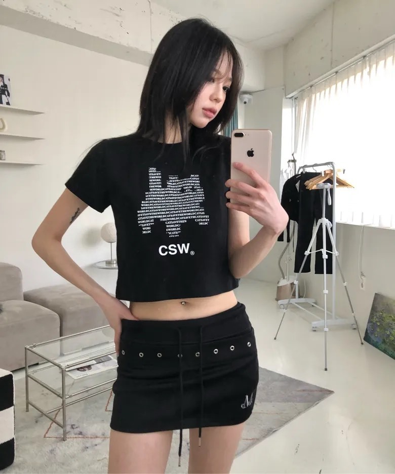 （現貨）韓牌 catsavetheworld CSW VASS 字母排列logo 短T S-00000BU