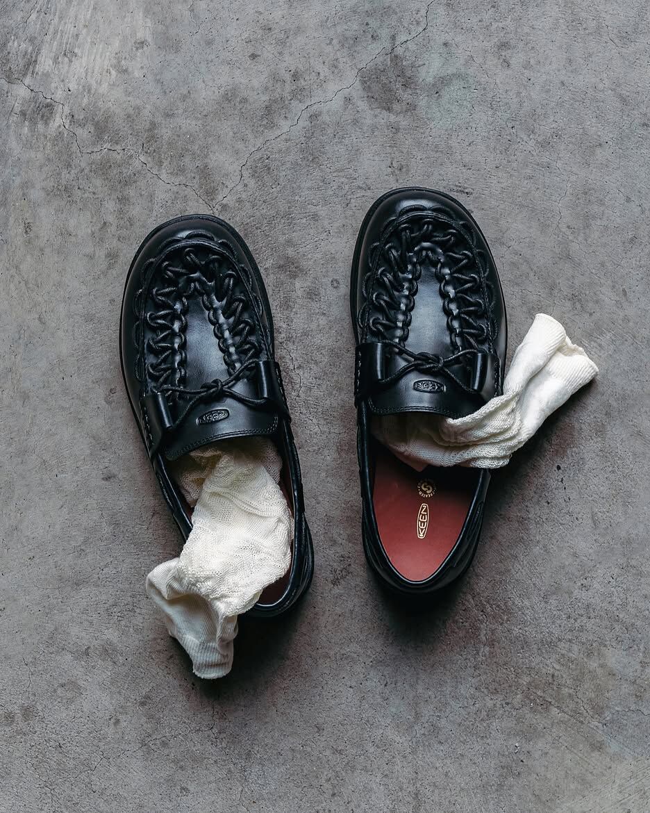 🇯🇵 KEEN UNEEK LOAFER "Nocturnal Black" 全黑 黑色 皮革 編織樂福鞋 女鞋 1032746 男鞋 1032748 / 預購