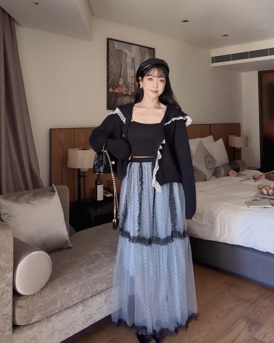 LINA LINA法式浪漫撞色波點壓褶網紗鬆緊長裙-柔美藍