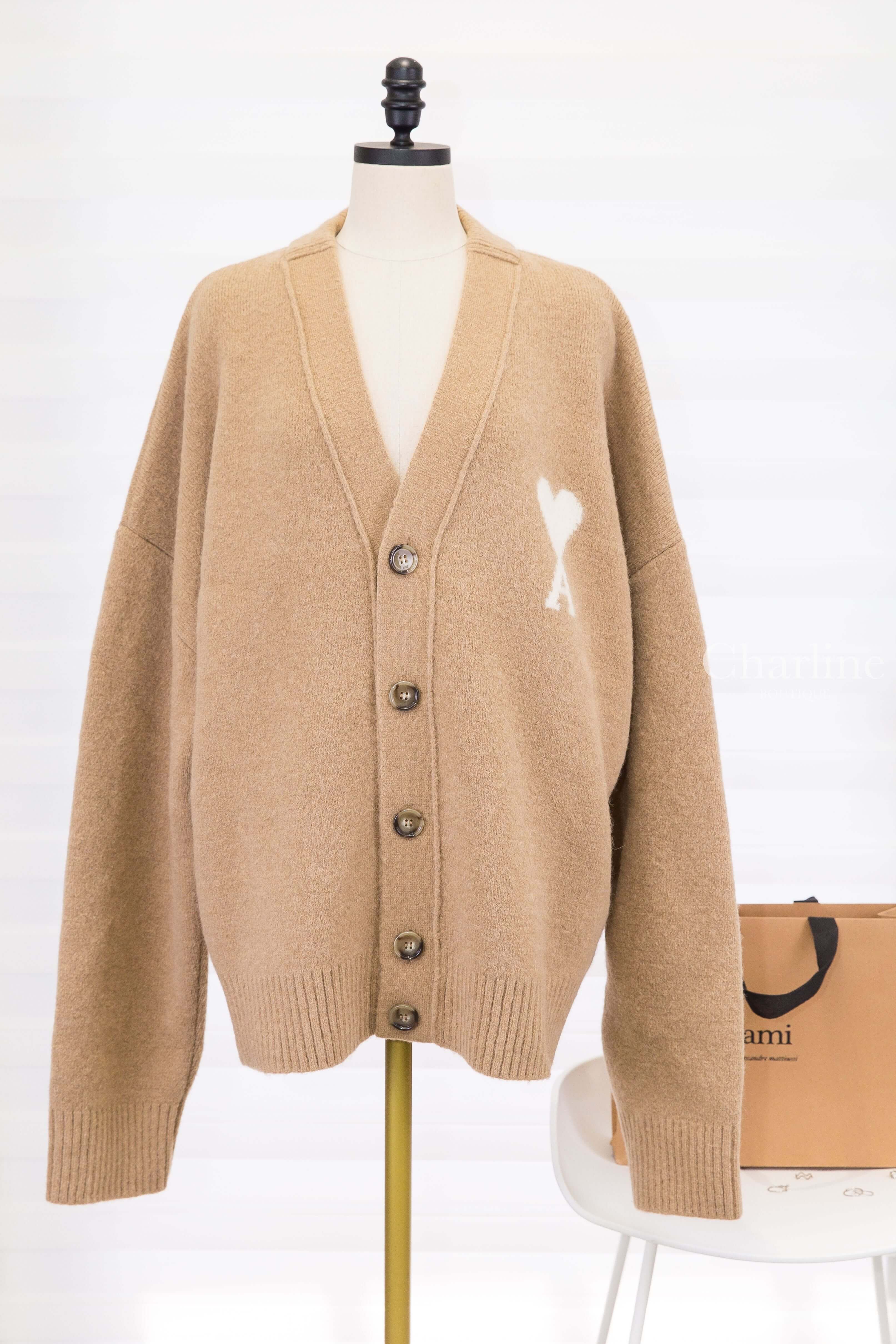 Ami Paris Ami De Coeur Cardigan 奶茶色白色愛心羊駝毛開襟長袖外套