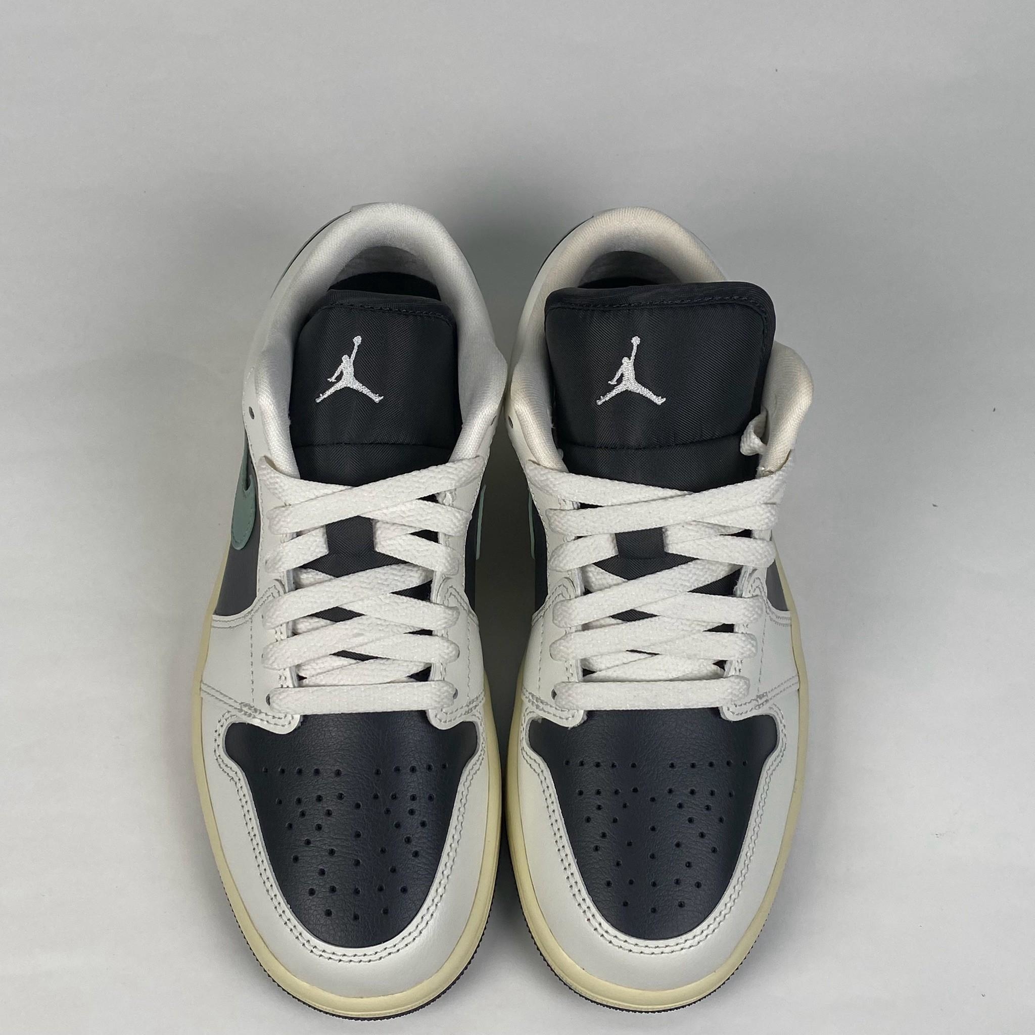 微瑕疵-左腳鞋口發黃 DC0774-001 W75 Air Jordan 1 Low "Jade Smoke" 菸草 黑綠 倒鉤平替版 休閒鞋 女鞋 男女段