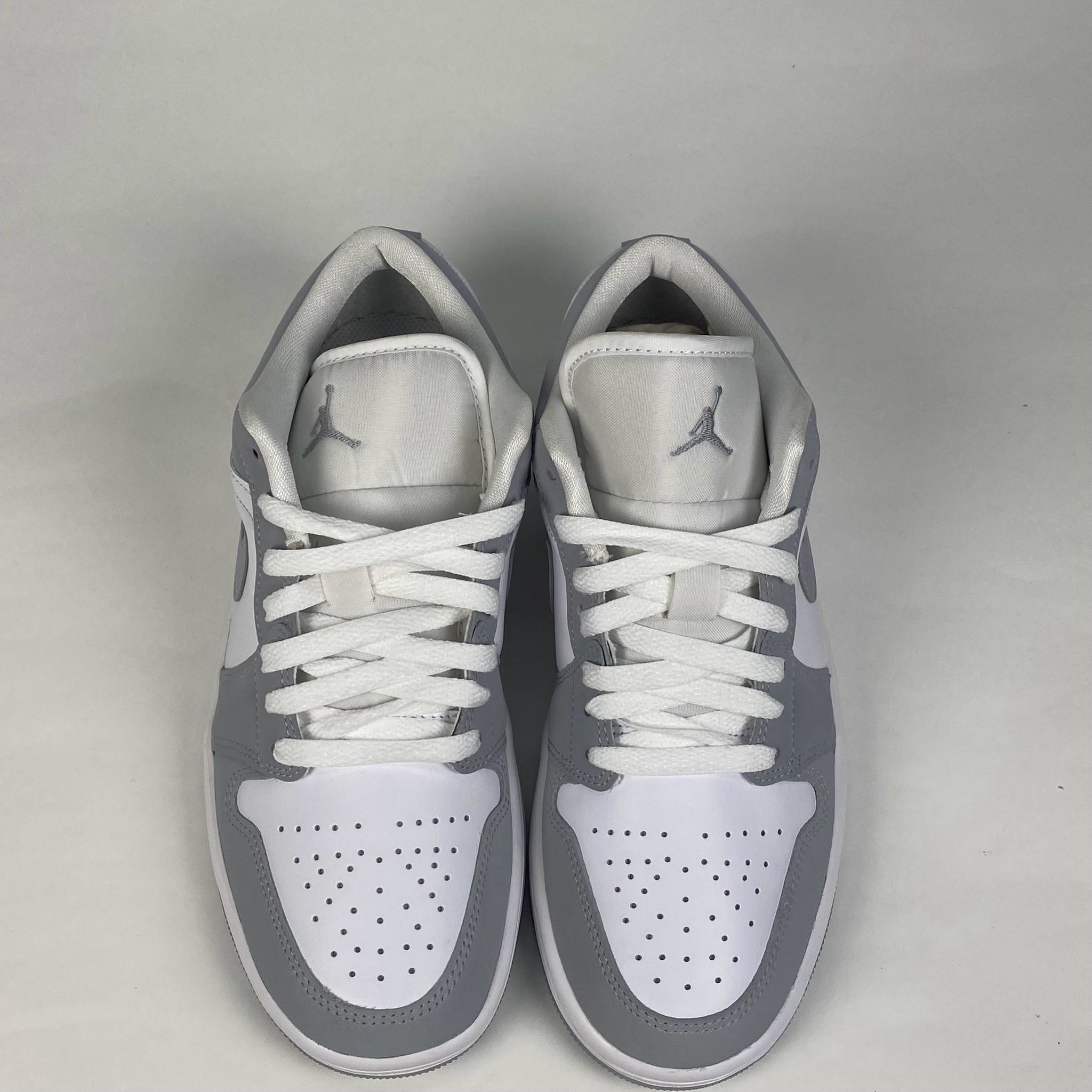 微瑕疵-錯盒裡面雙腳皆為7.5 DC0774-105 W7 Nike Air Jordan 1 Low '' Wolf Grey White ''