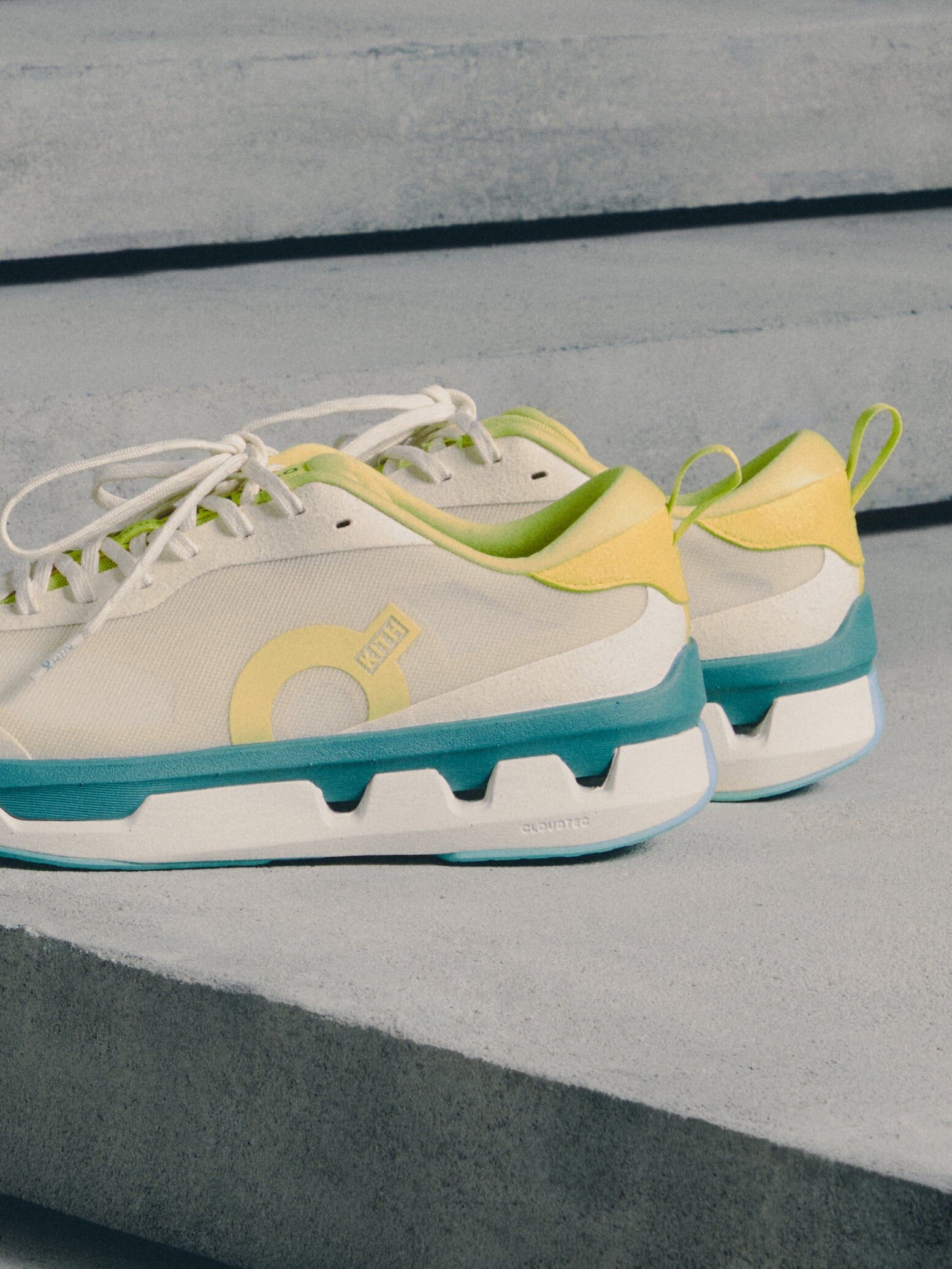 KITH X ON RUNNING K-TECH 3 IVORY STORM 聯名款 昂跑 黃綠色 男鞋 女鞋 3MG31190980