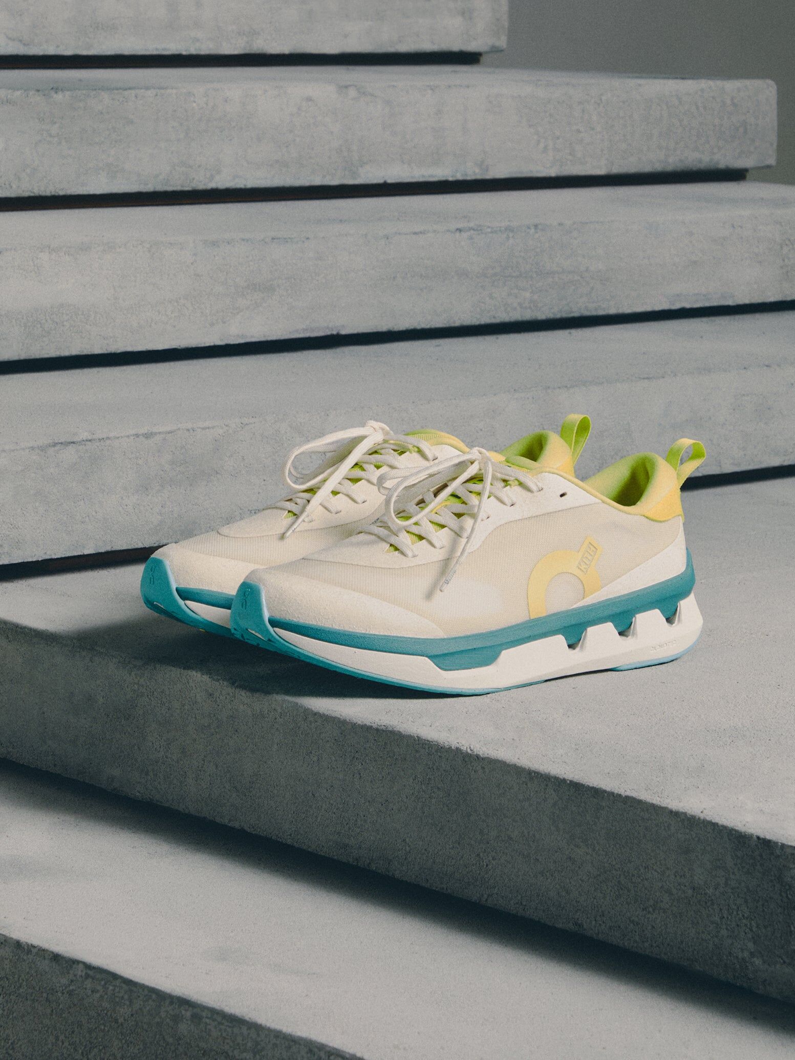 KITH X ON RUNNING K-TECH 3 IVORY STORM 聯名款 昂跑 黃綠色 男鞋 女鞋 3MG31190980