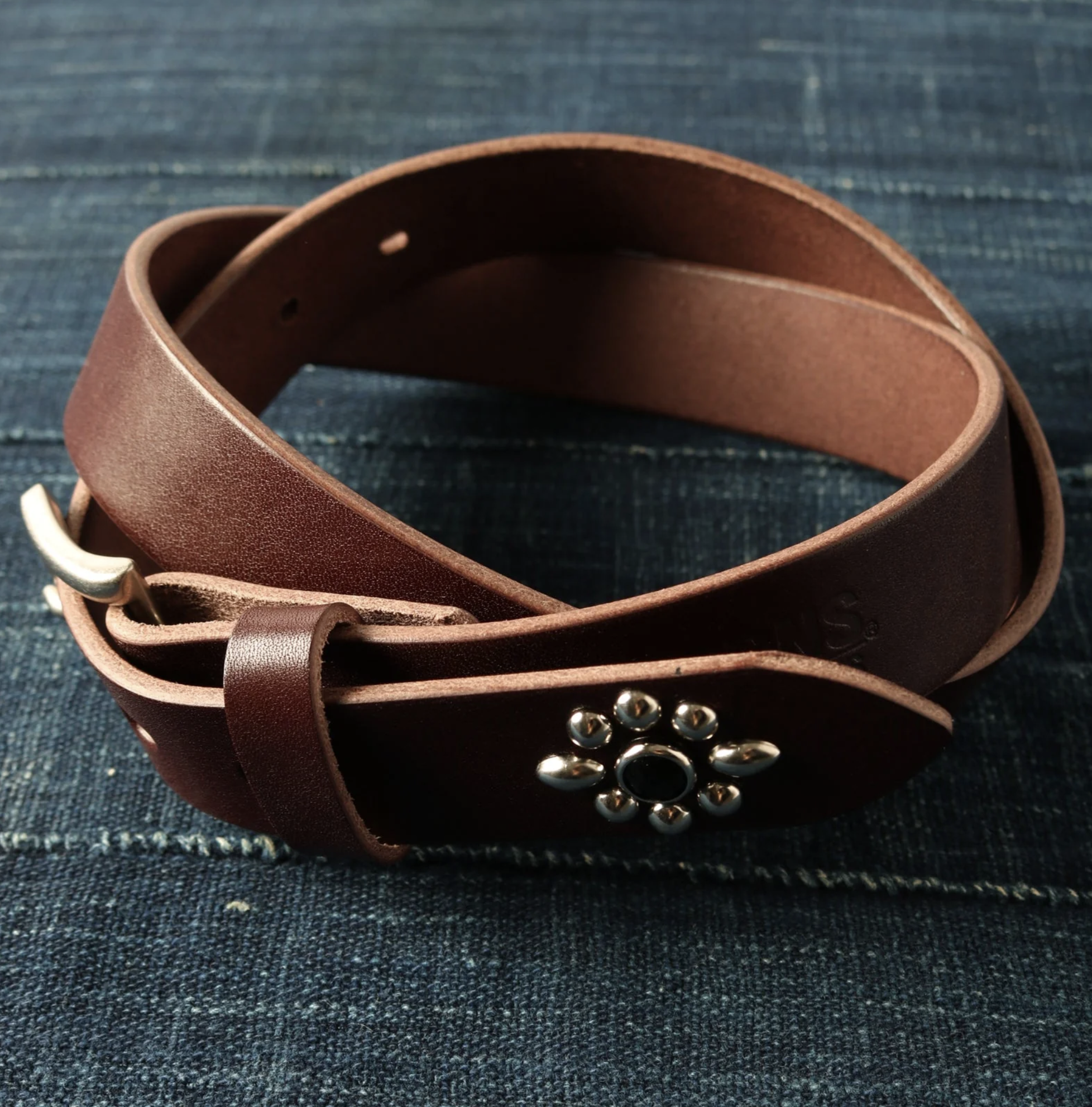 [Instock] Barns Outfitters Tochigi Leather 30mm Leather Studs Belt 'Choco' | LE-4343
