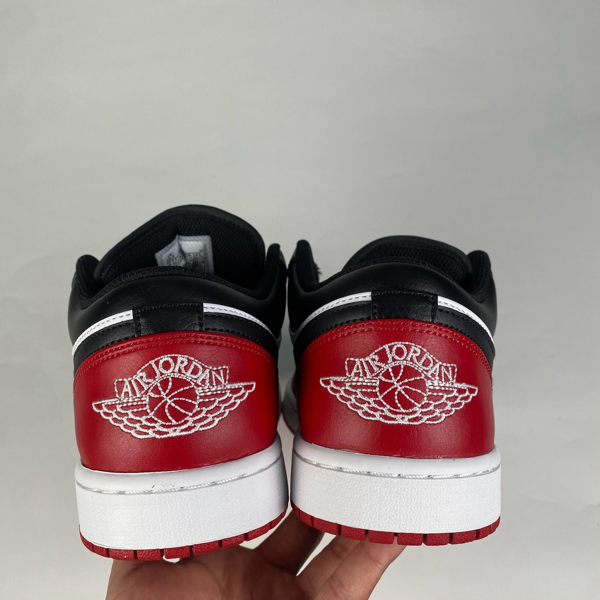 微瑕疵-右腳鞋頭破皮 553558-161 M105 Air Jordan 1 Low "Bred Toe" 黑紅腳趾 男鞋