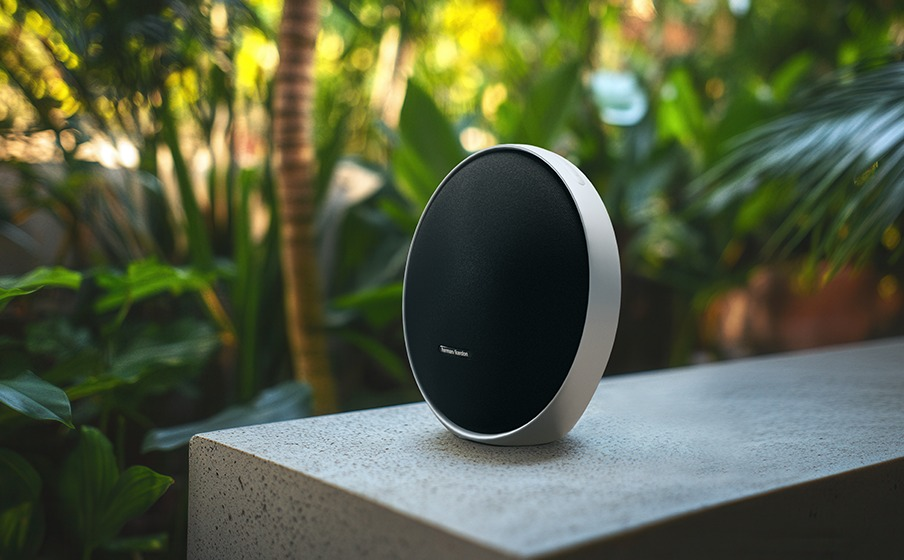 Harman Kardon Onyx Studio 9