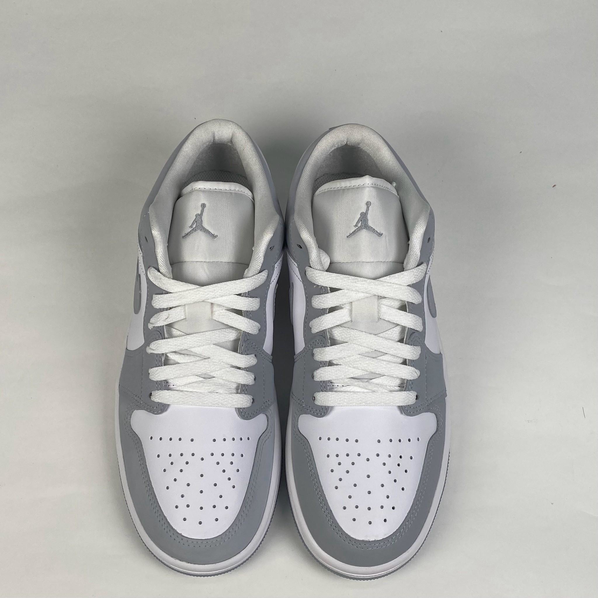 微瑕疵-左右腳鞋頭色差 DC0774-105 W9 Nike Air Jordan 1 Low '' Wolf Grey White ''