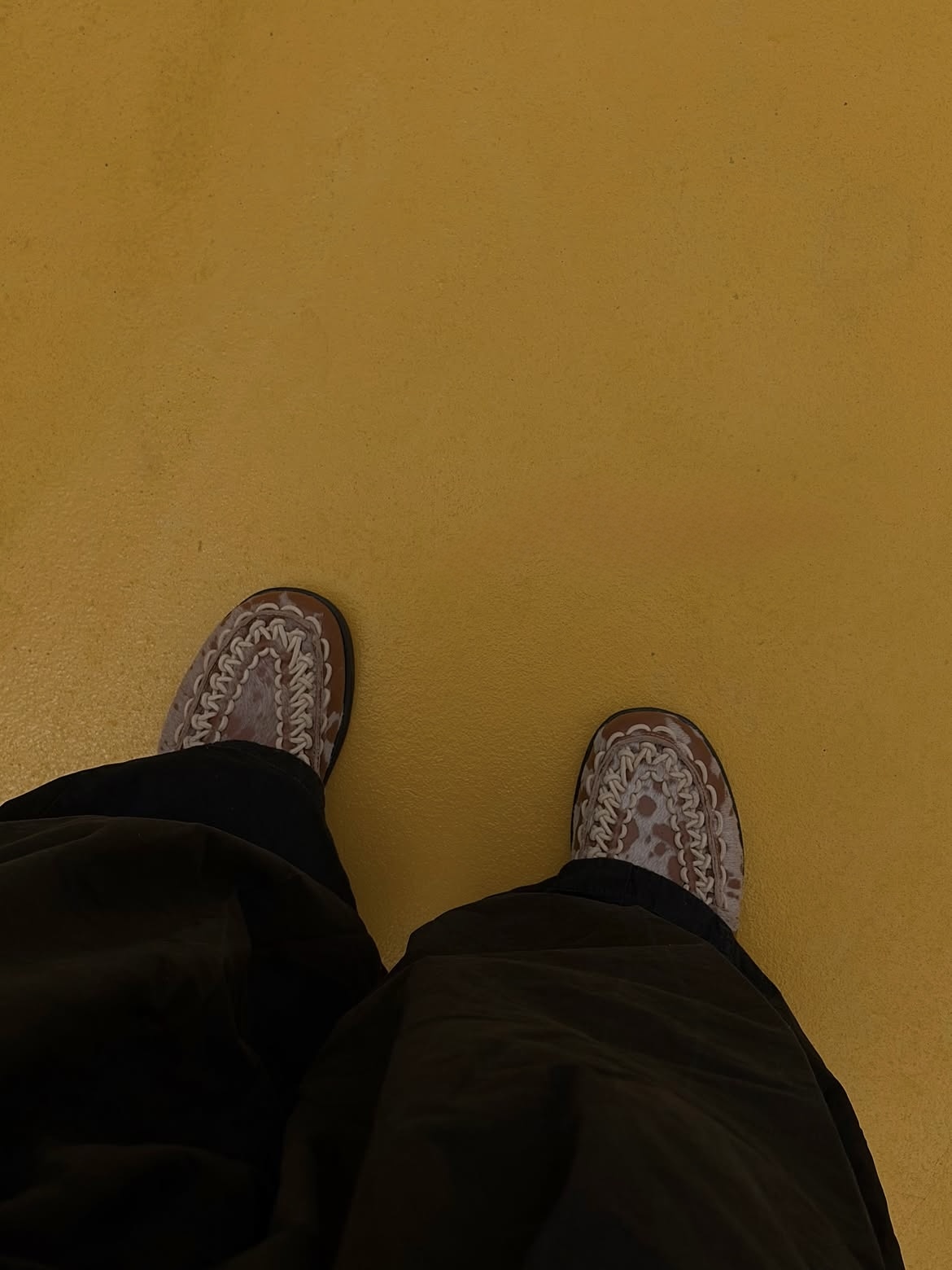 🇯🇵 KEEN UNEEK LOAFER "Nocturnal Cow Red" 乳牛紋 奶油紅棕 米白 奶茶 編織樂福鞋 男鞋 1032749 / 預購