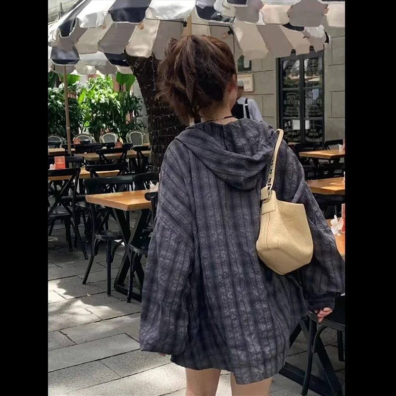 寬鬆休閒版 格紋連帽襯衫