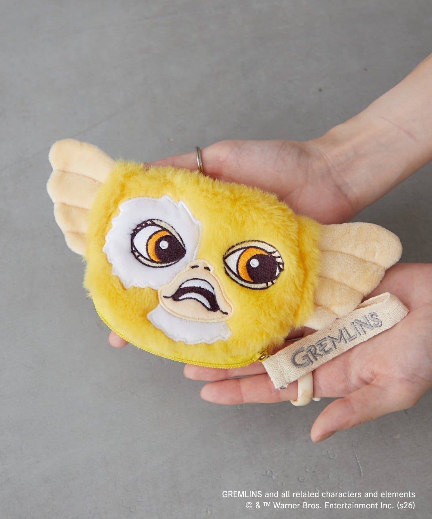 預購┃GREMLINS 小魔怪 小精靈 檸檬黃 奶油黃 限定色 收納包