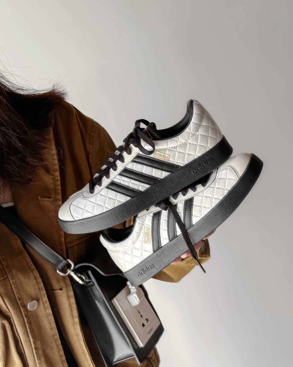ADIDAS VL COURT 小香風 菱格紋 奶油白黑 米白 平替版SAMBA 男女鞋 LB5799 / 調貨