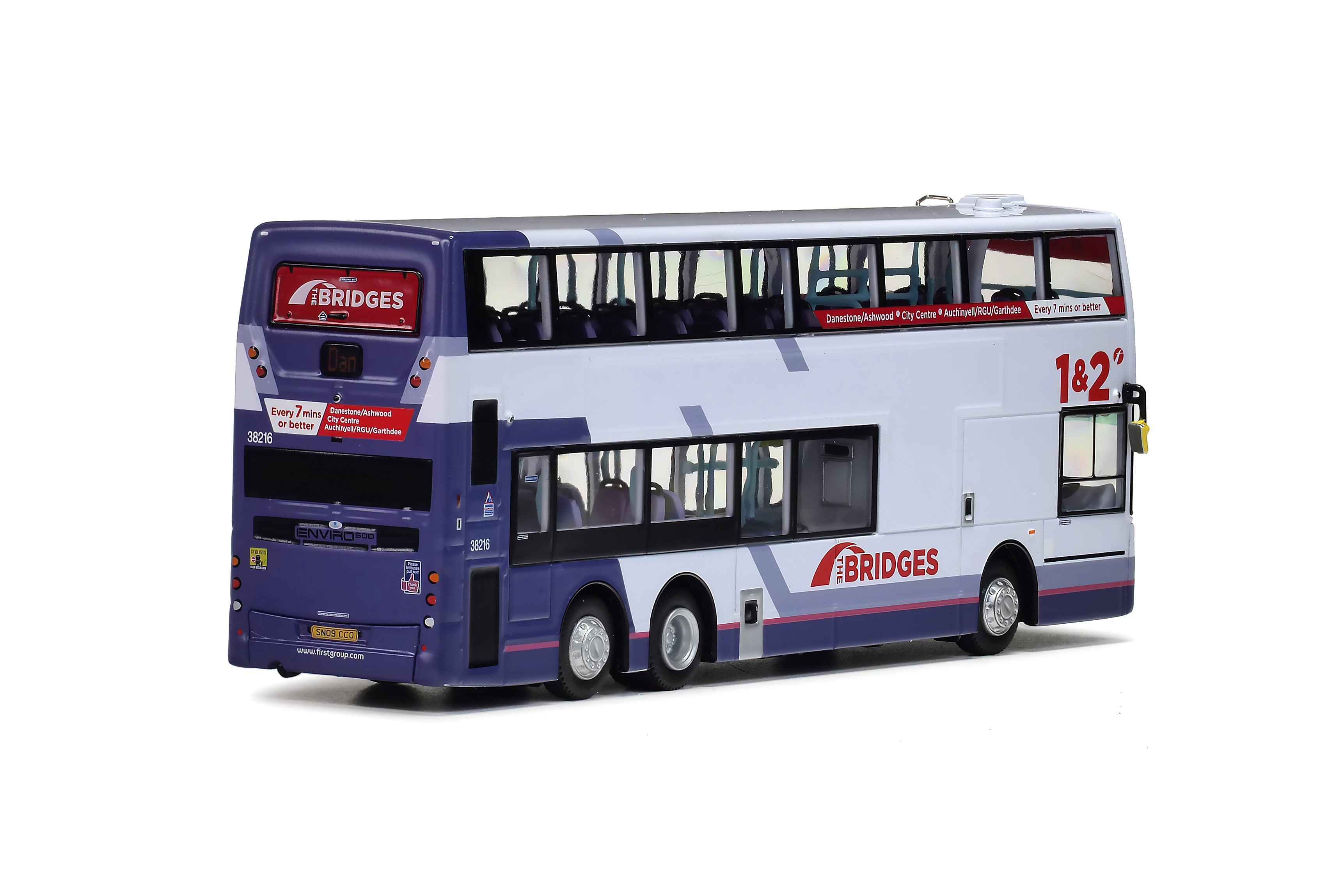 UKD76003 1:76 First Bus Aberdeen 丹尼士三叉戟歐盟四代12.1米 (1) (只限部份地區)