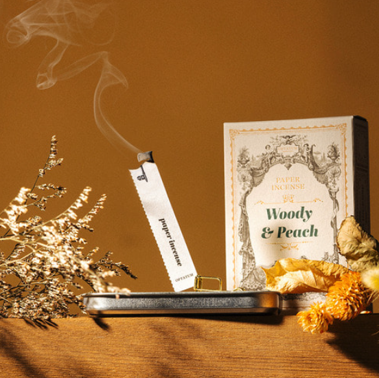WK06 韓國OPTATUM 紙香 鋁盒裝 Paper Incense 香氛紙 (12張)- Woody & Peach