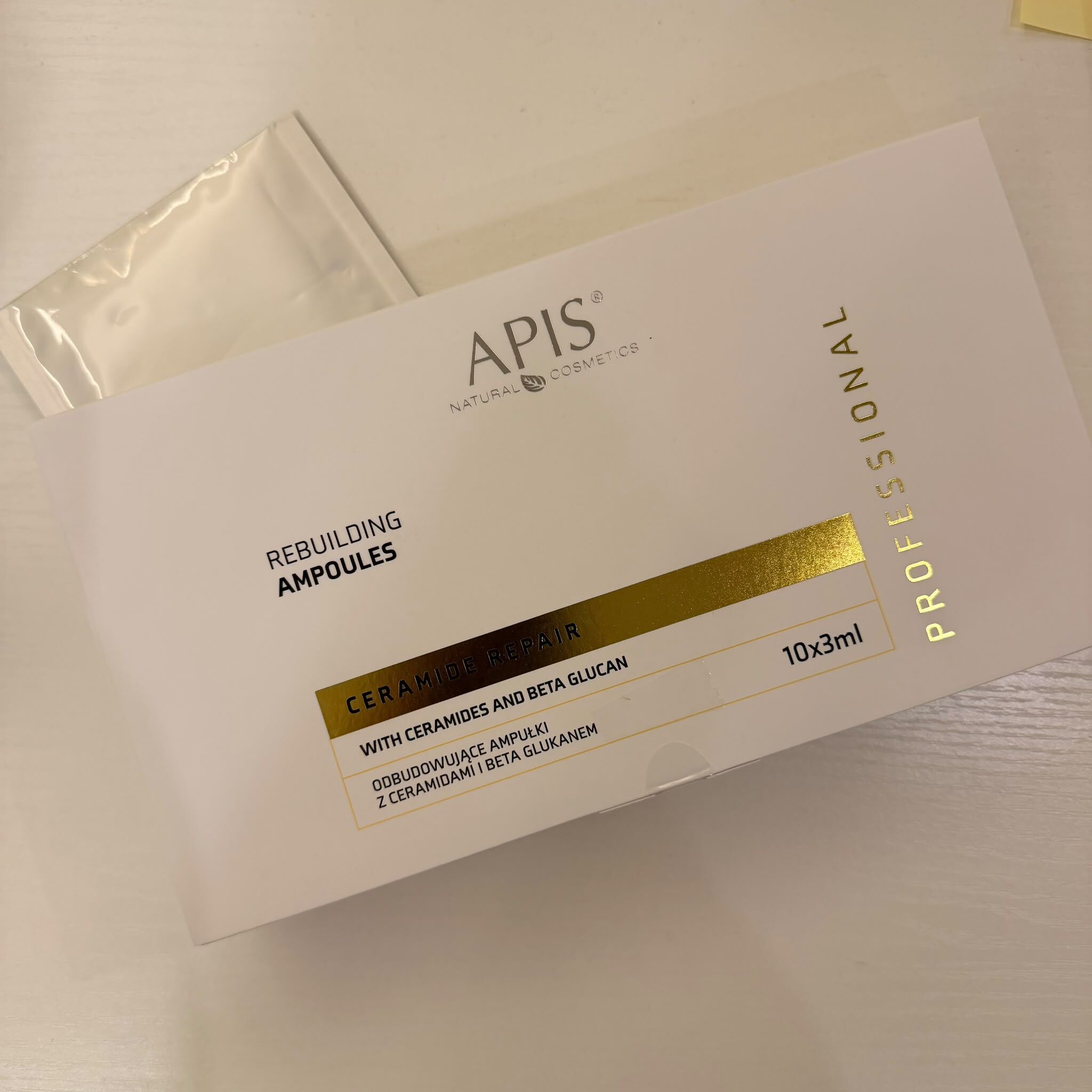 關鍵字AP22 APIS CERMIDE REPAIR AMPOLUE 3ML X 10優惠價$328