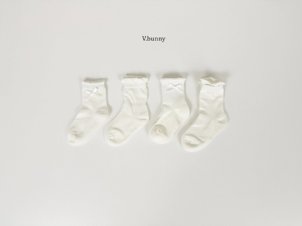 正韓冬Vbunny 米白色系蝴蝶結襪(四入)