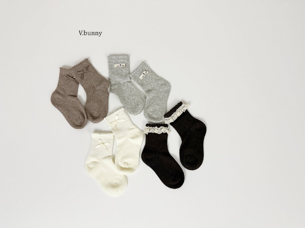 正韓冬Vbunny 森系蕾絲蝴蝶結襪(四入)
