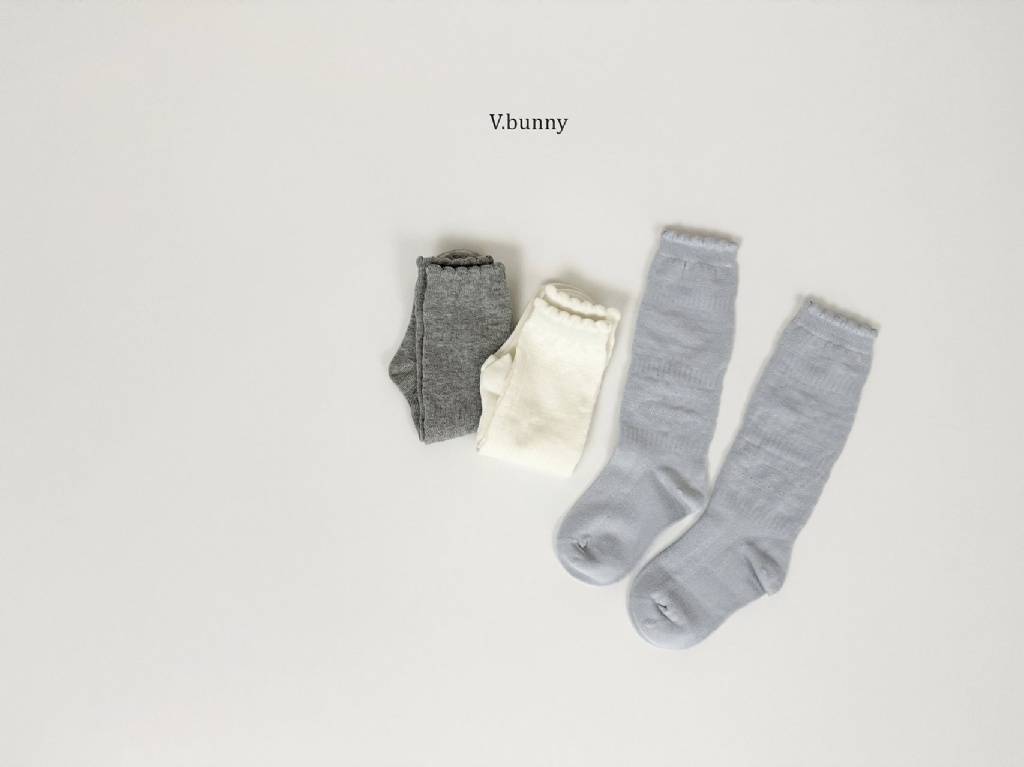 正韓冬Vbunny 莫蘭迪色系中筒襪(三入)