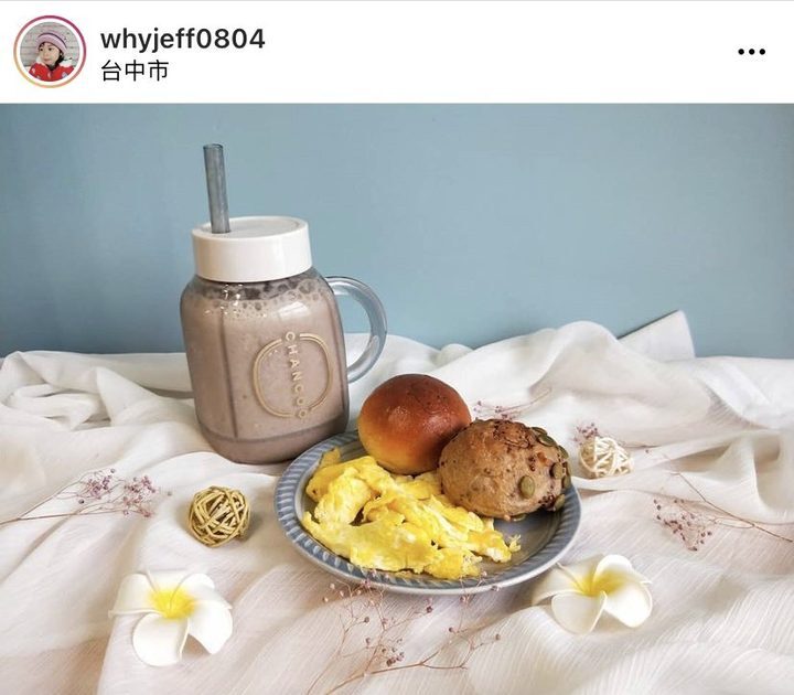 河粉在 IG 分享的小河馬麵包吃法