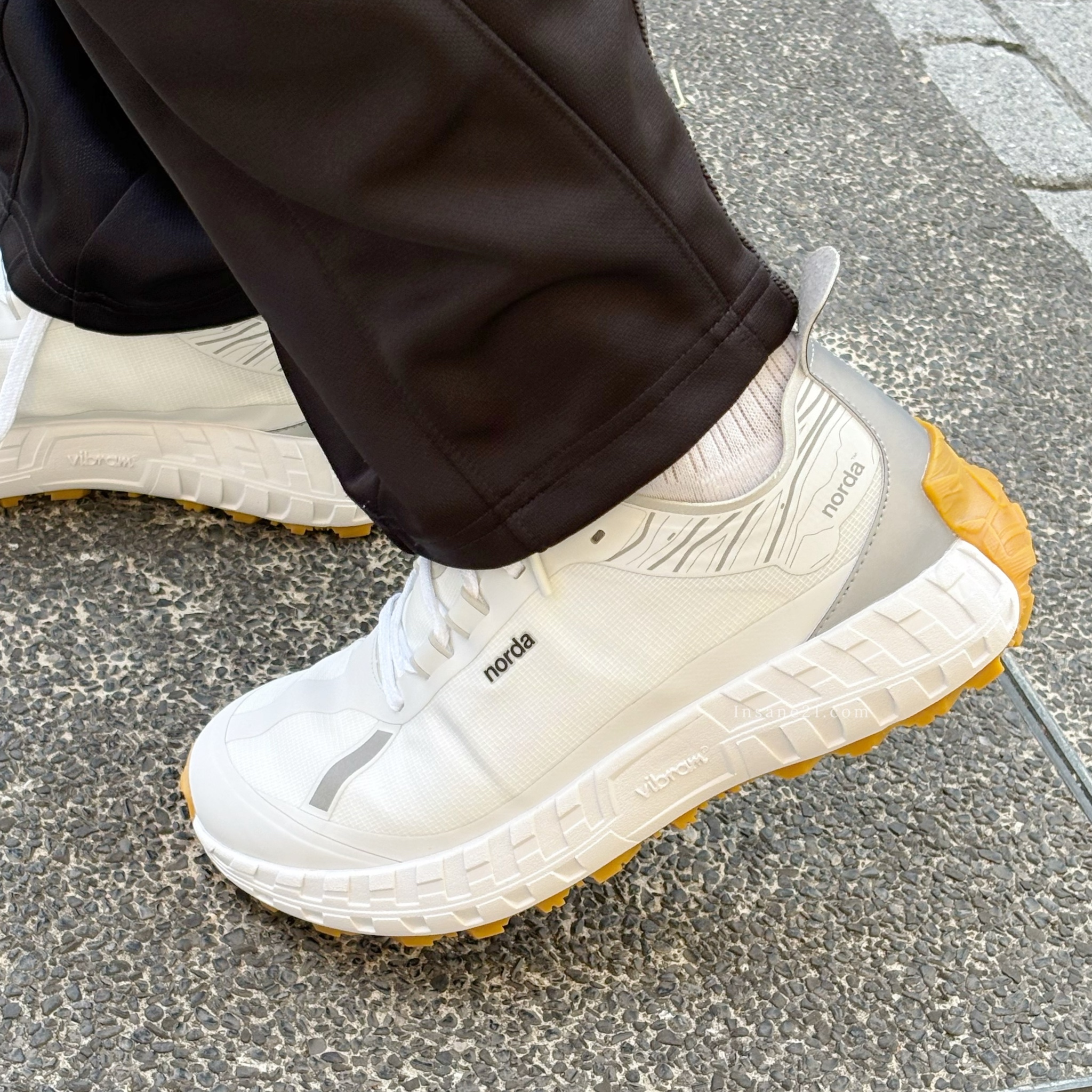 NORDA RUN 全白黃底 越野跑鞋 運動 緩震 反光 男鞋 001M-WHT/GUM