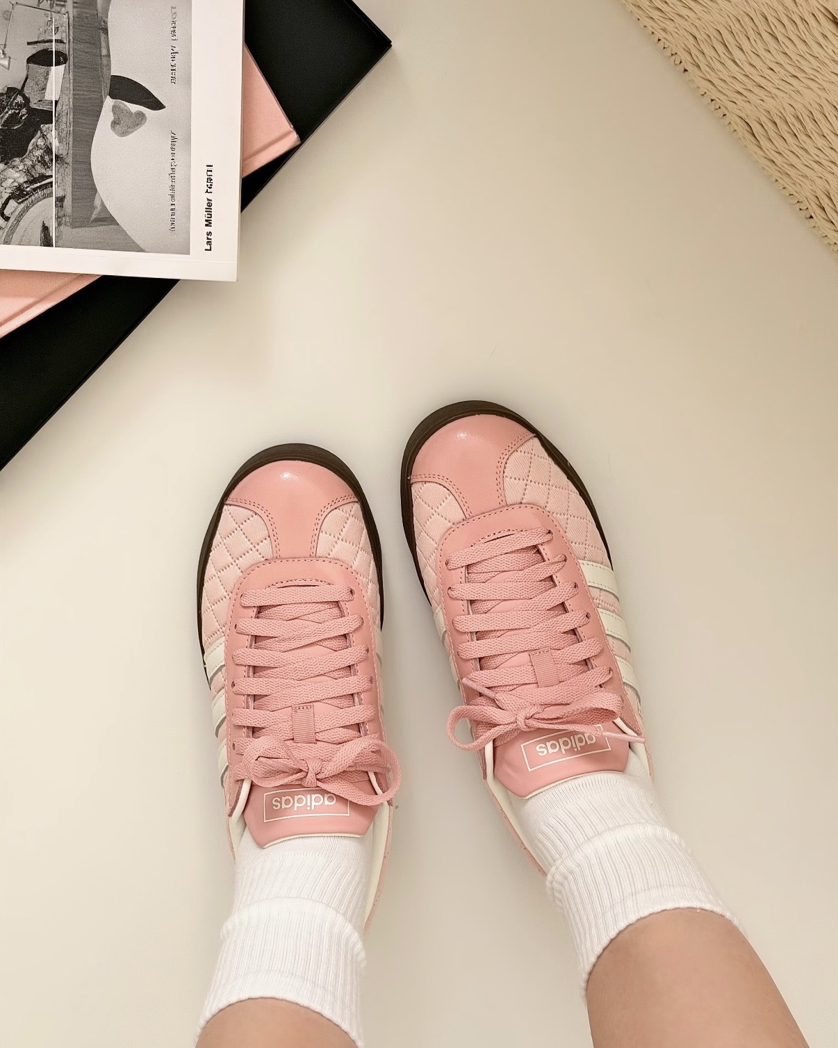 ADIDAS VL COURT 小香風 菱格紋 蜜桃橘粉 奶油白 米白 平替版SAMBA 男女鞋 LB8583 / 調貨