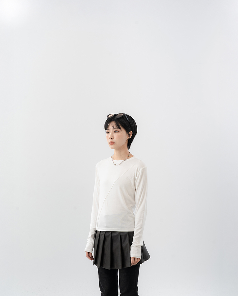 Long-sleeve top with sheer paneling – White【01099942】in stock+pre-order