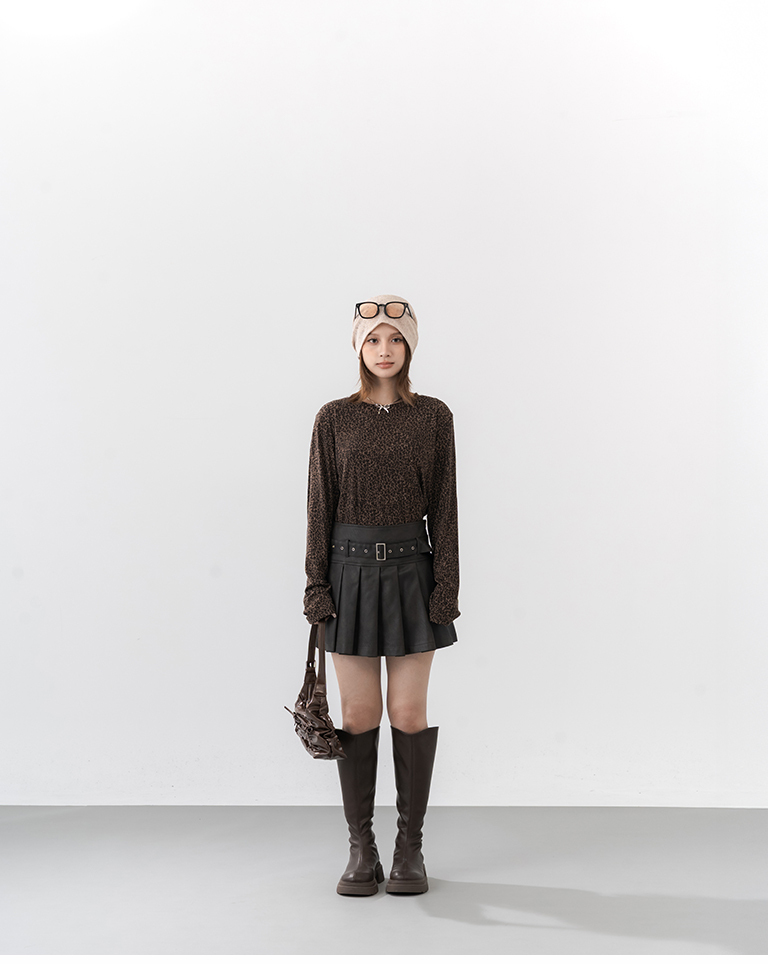 Textured Leopard Print Oversized Crew-Neck Long-Sleeve Top – Available in Two Colors【01200177】in stock+pre-order