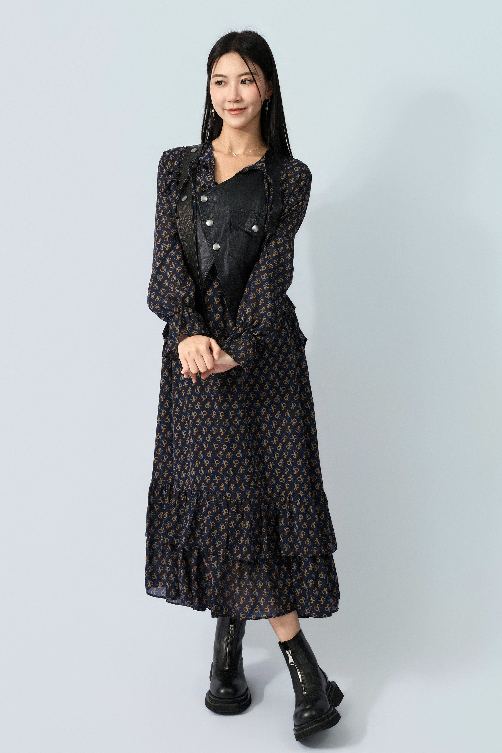 FW26_0073（背心外套 + 連身裙 )