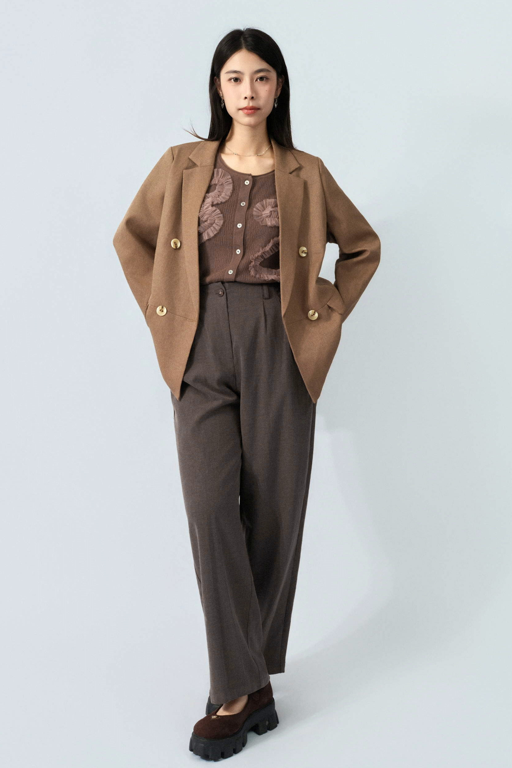 FW26_0077（外套＋上衣＋長褲）