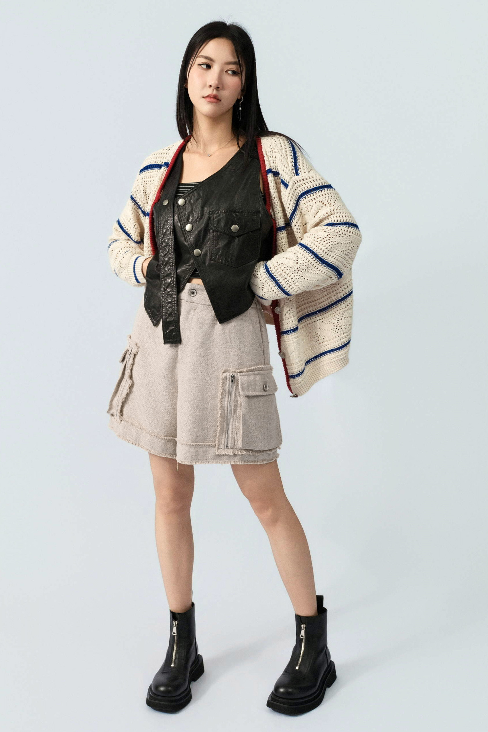FW26_0079（外套＋背心＋Bra Top＋短褲）
