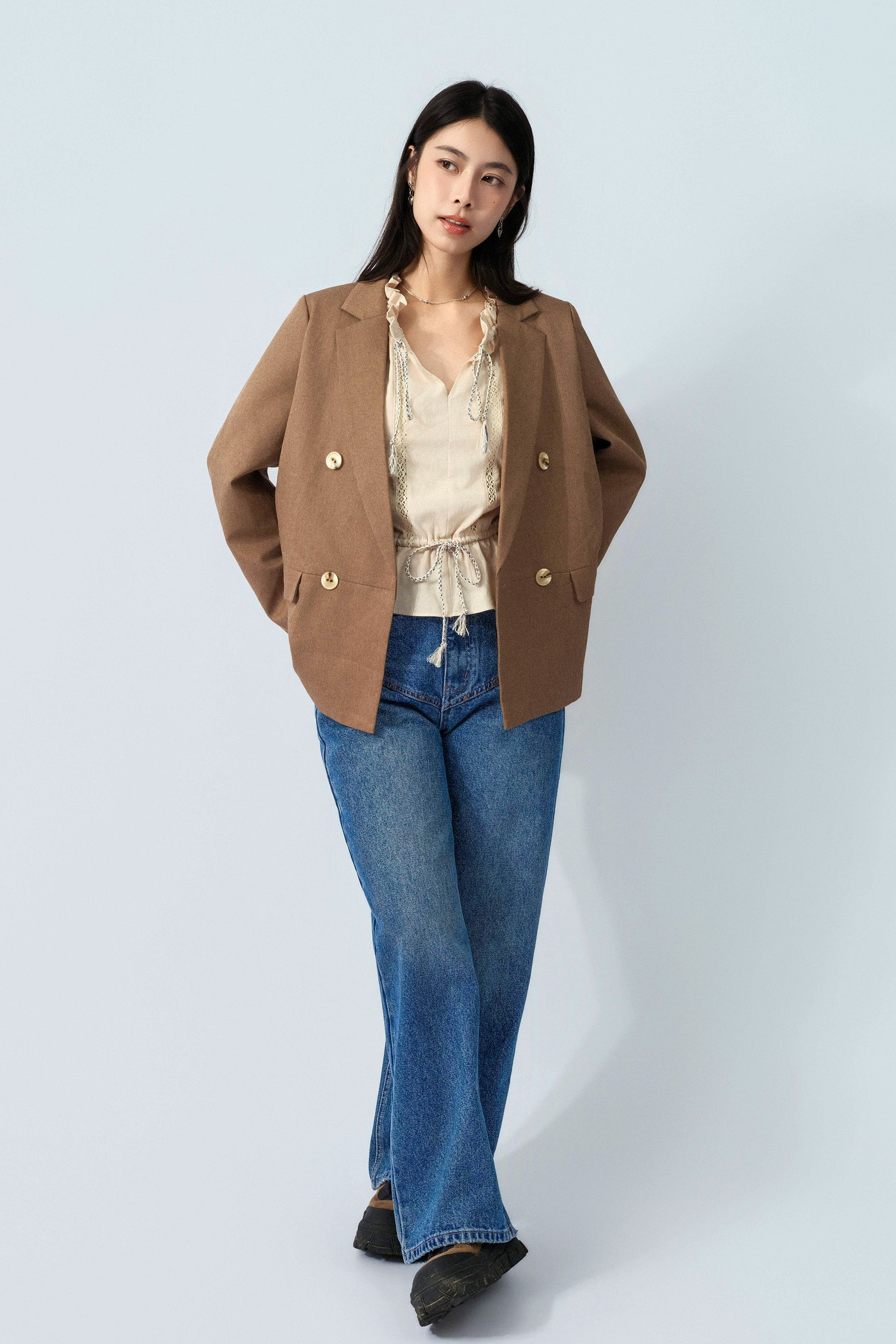 FW26_0081（外套＋上衣＋牛仔褲）