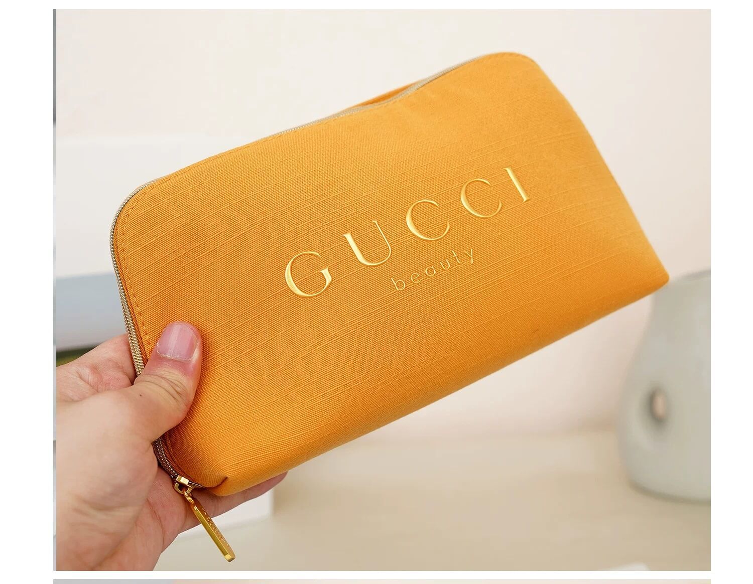 Gucci Beauty 橙色香水限定贈品半貝殼化妝袋